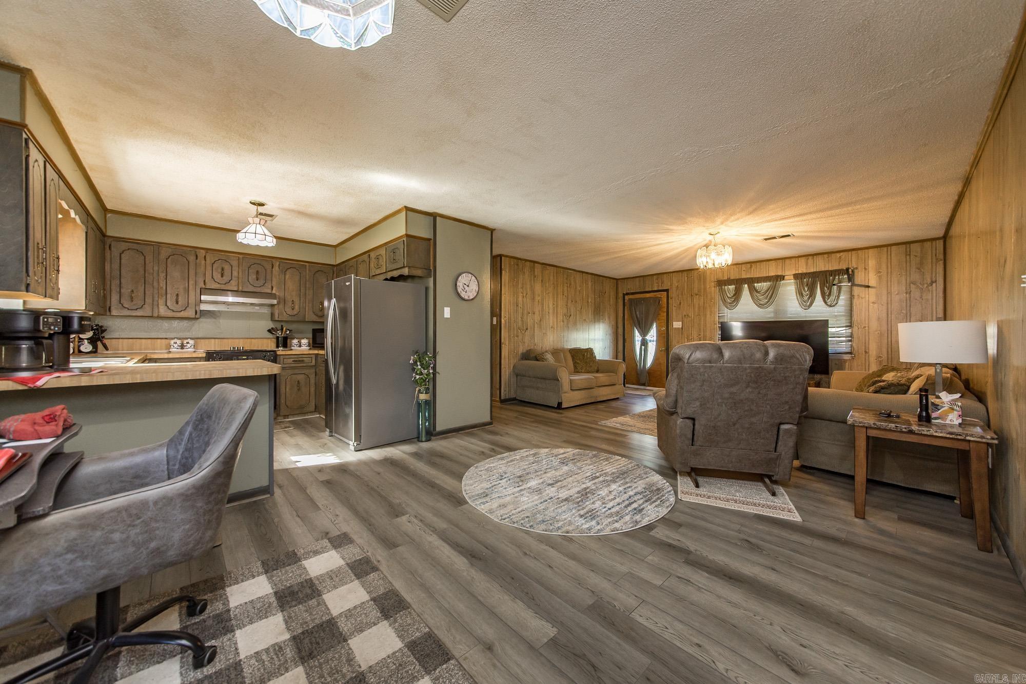 CANDLEWOOD - Residential