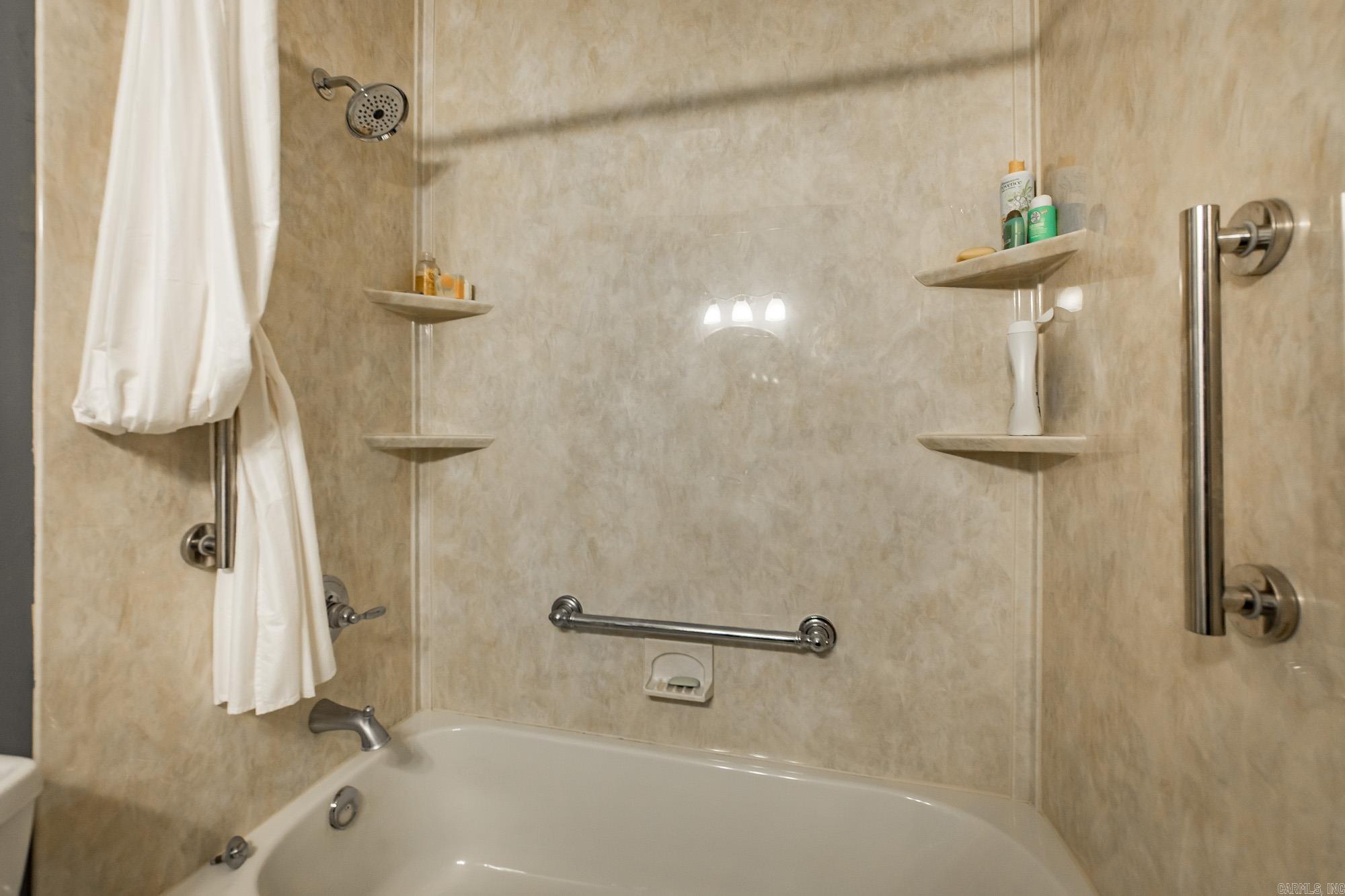 CANDLEWOOD - Residential