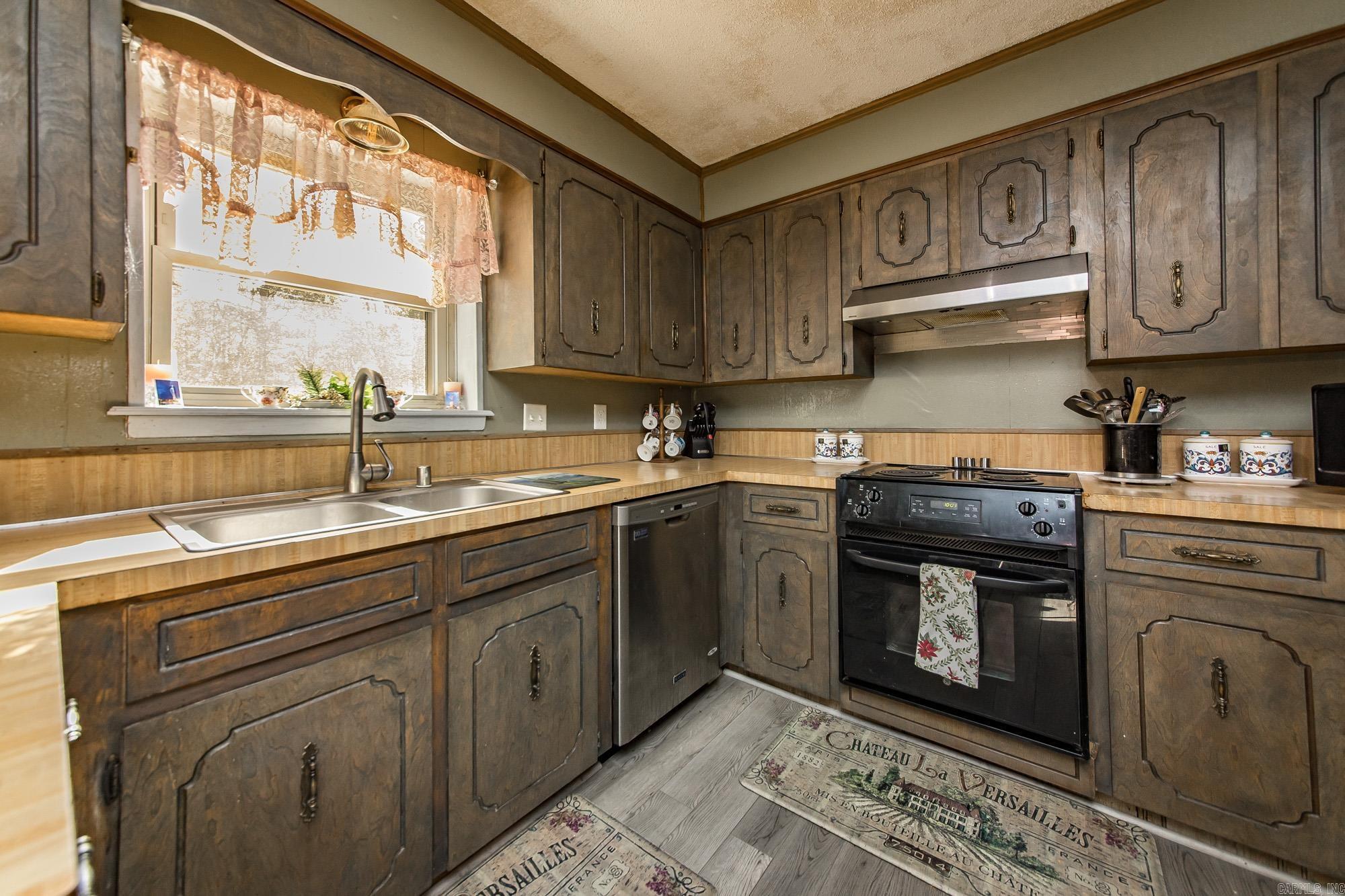 CANDLEWOOD - Residential