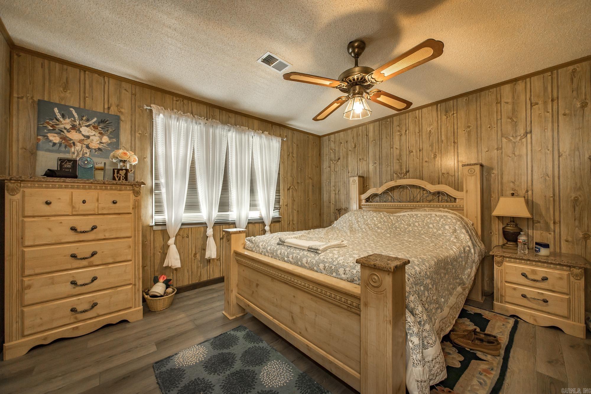 CANDLEWOOD - Residential