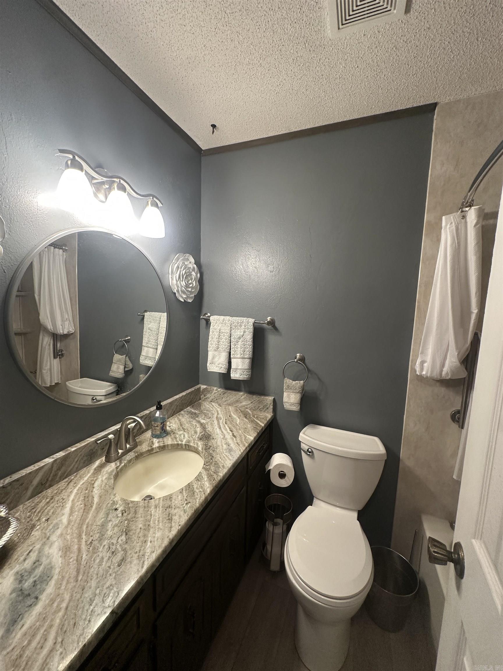 CANDLEWOOD - Residential