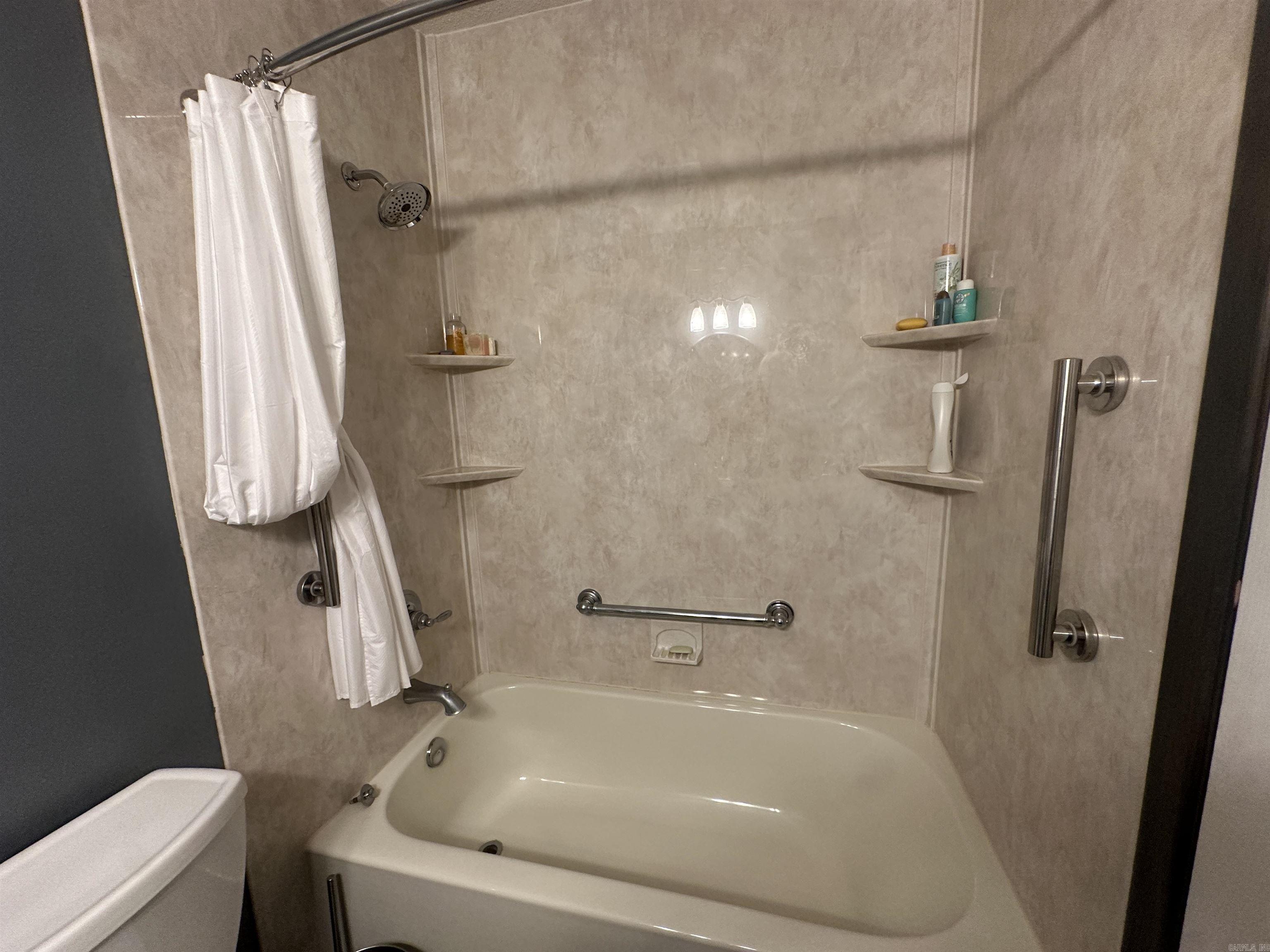 CANDLEWOOD - Residential