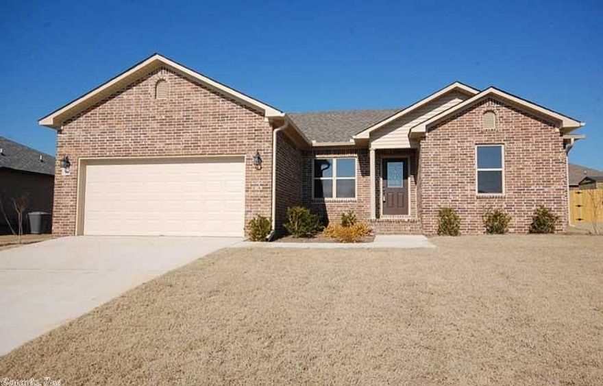 Gorgeous 4 bed/2 bath,custom features throughout,crown molding,tumbled stone back splash,kitchen pantry,under cabinet lighting,ceramic floors in all wet areas,GE stainless steal appliances throughout,Master offers luxurious bathroom,double marble vanity,large walk in closet w/builtin shelving,vaulted ceiling,custom colors,landscaped/mulched,gutters,home includes ceiling fans in all rooms!Oversized yard w/privacy fence already installed.Take the virtual tour today,no money down, builder pays closing costs!