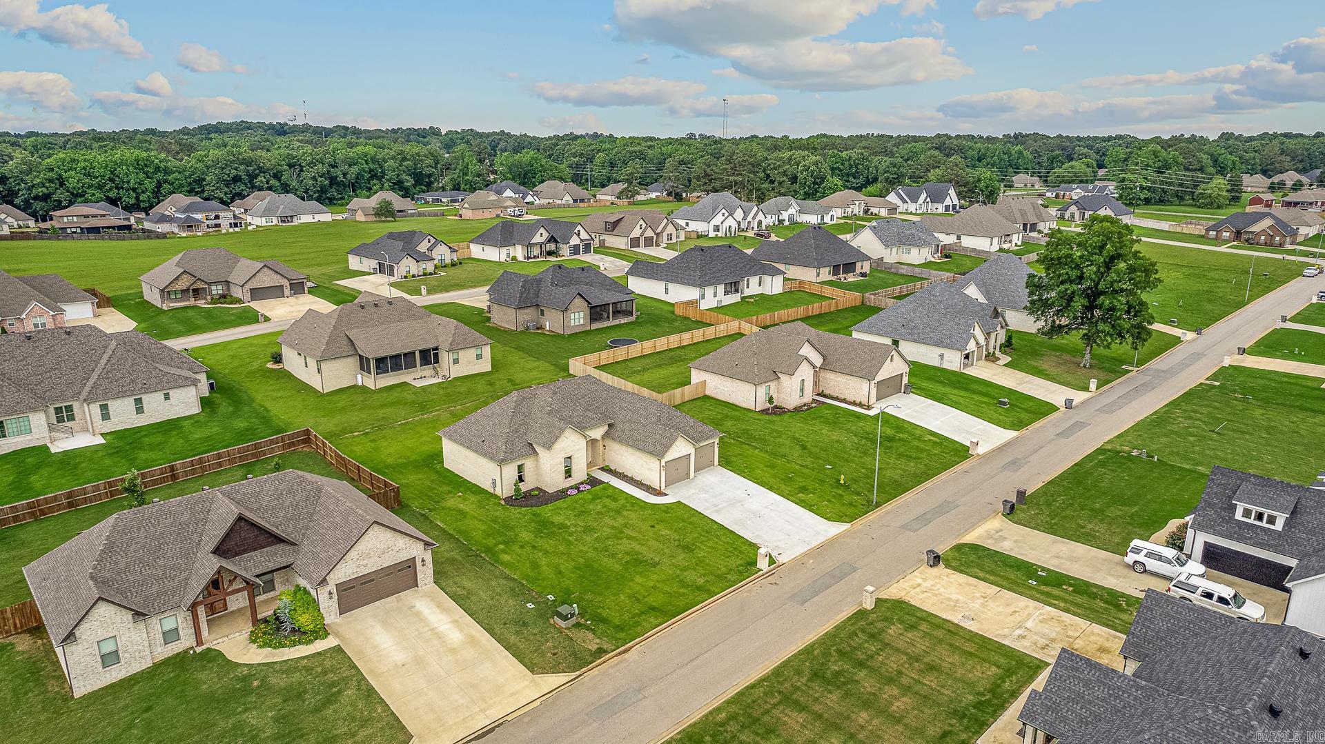 SILO RIDGE ESTATES - Residential
