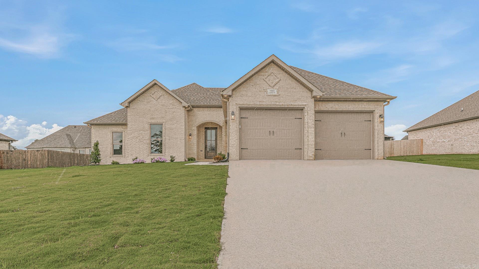 SILO RIDGE ESTATES - Residential
