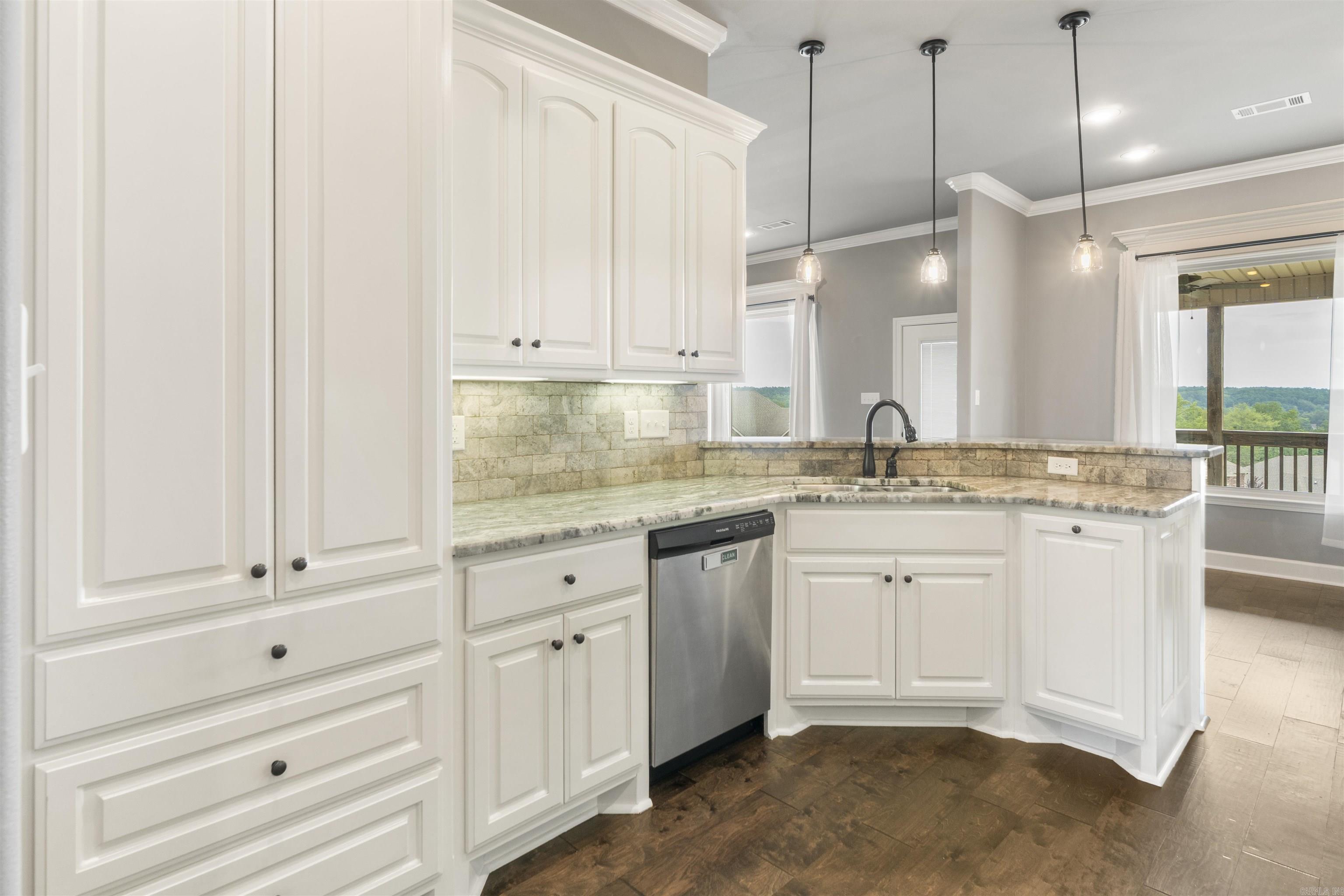 LOCHRIDGE ESTATES - Residential