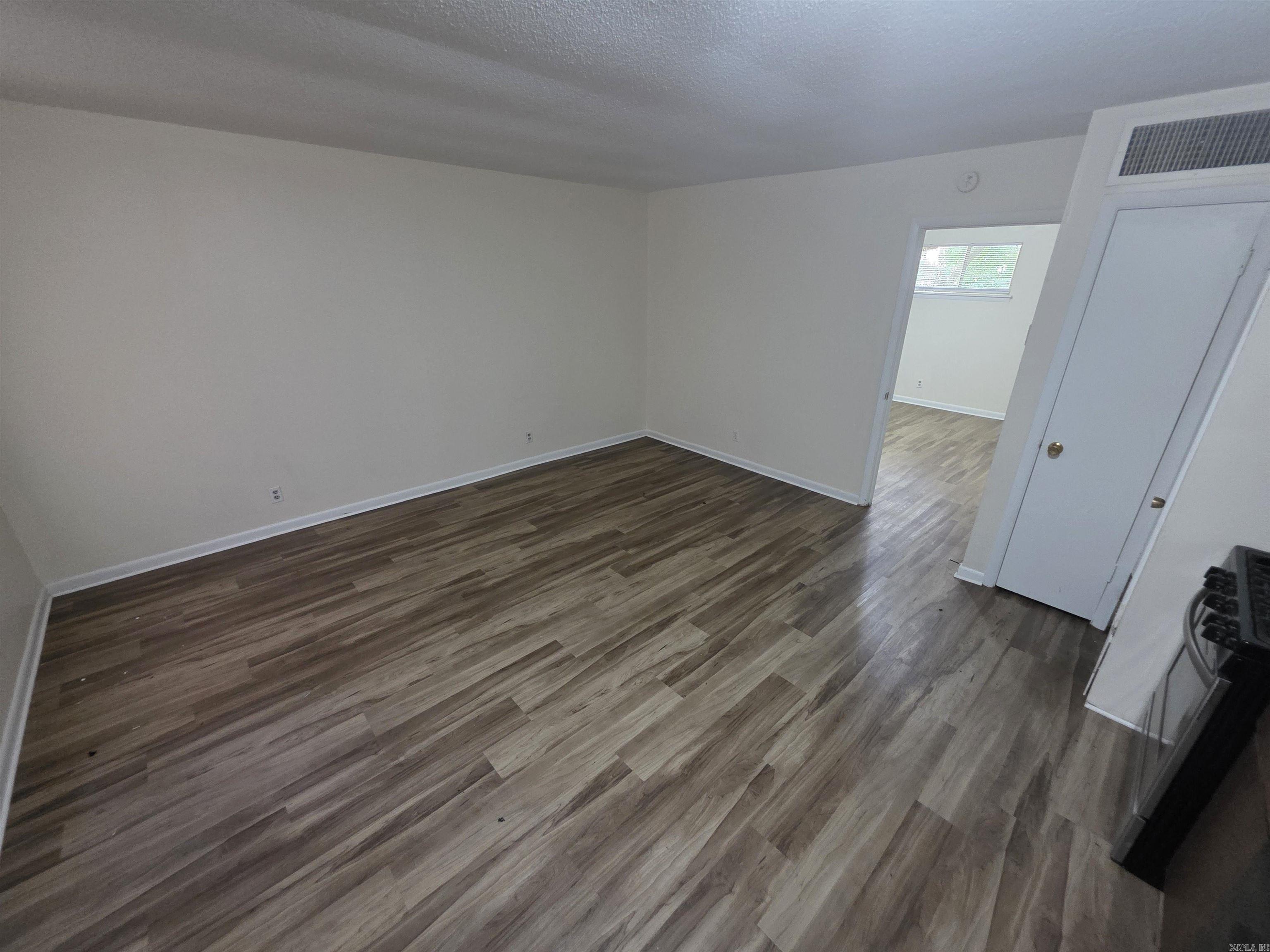 Hill Crest - Residential Lease