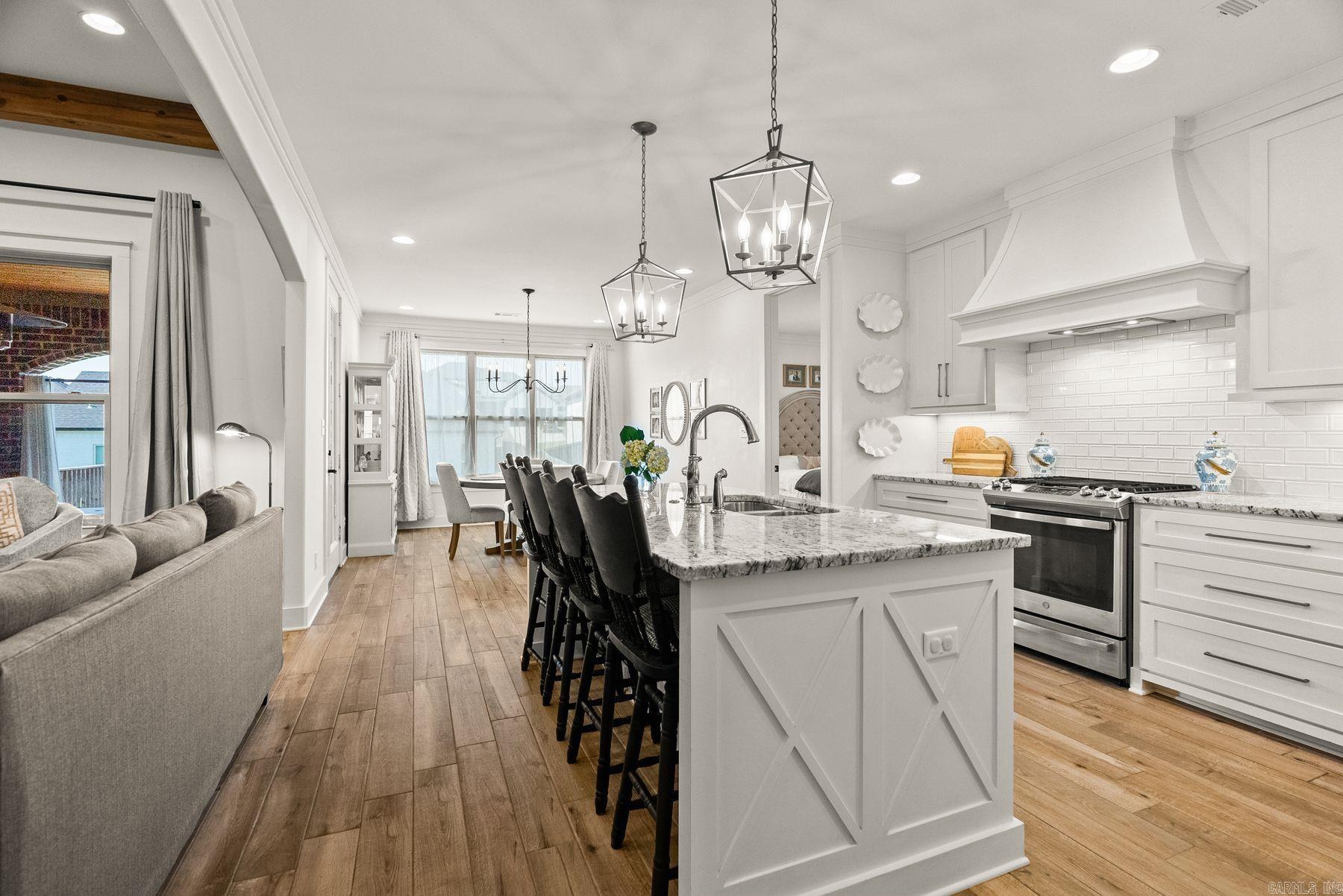 CREEKSIDE ADDN - Residential