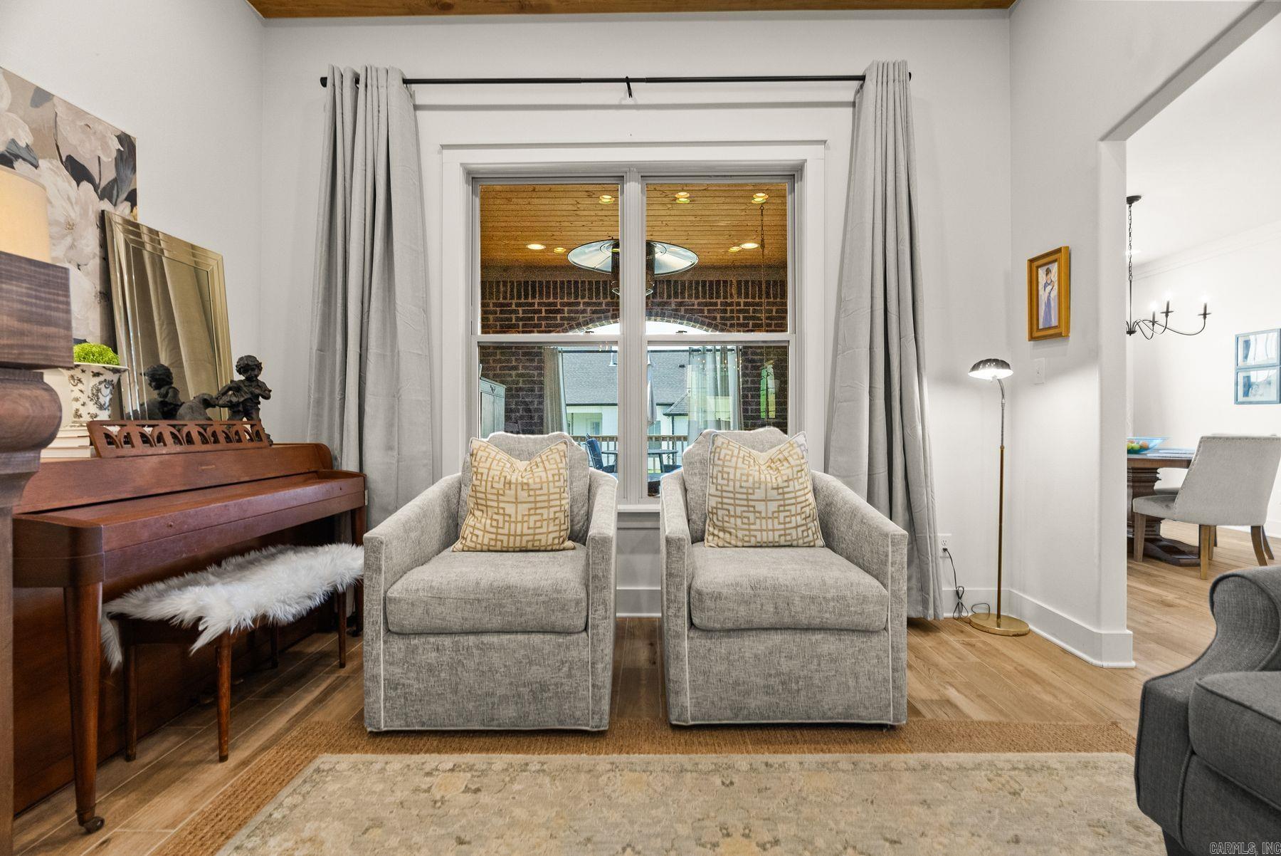 CREEKSIDE ADDN - Residential