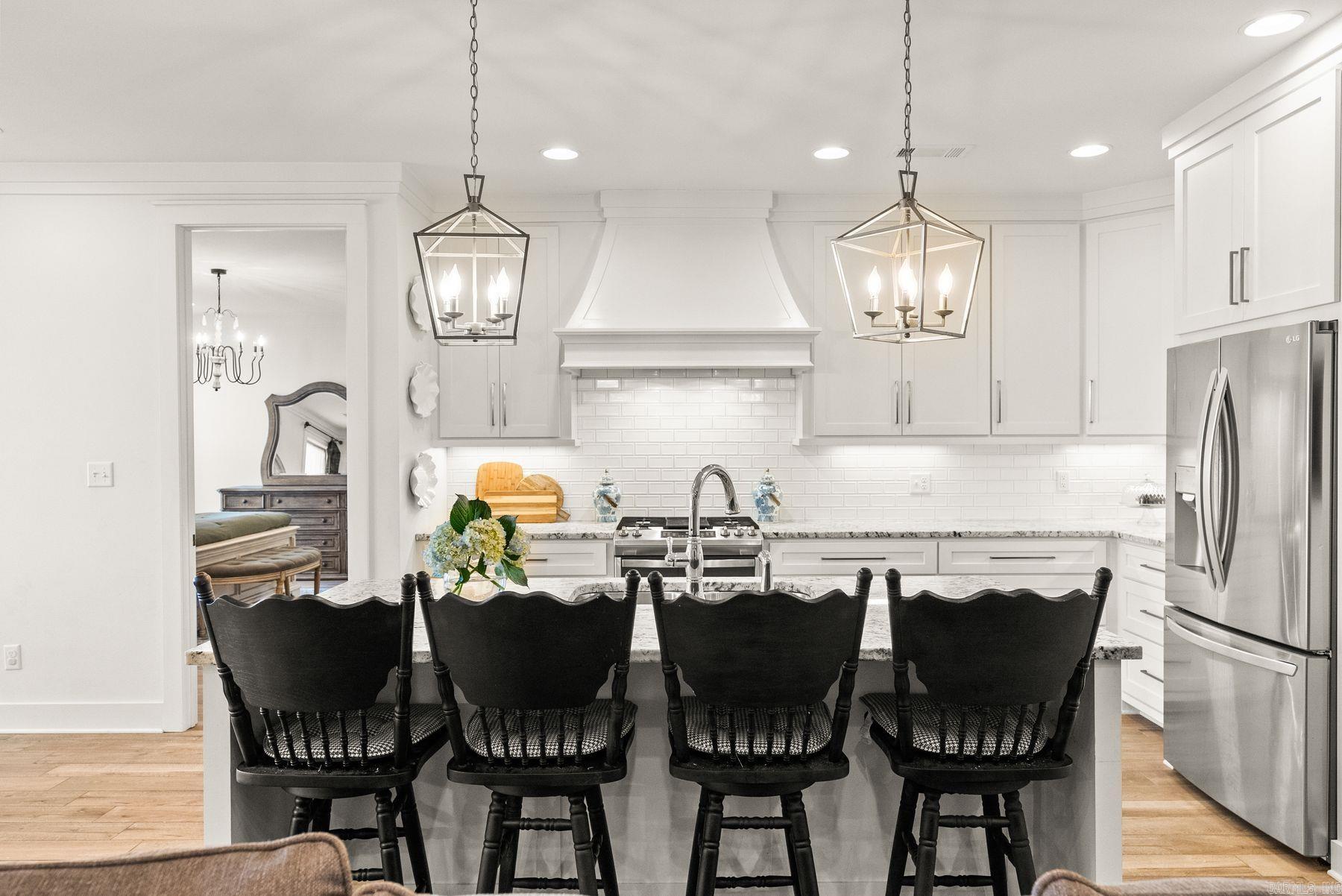 CREEKSIDE ADDN - Residential