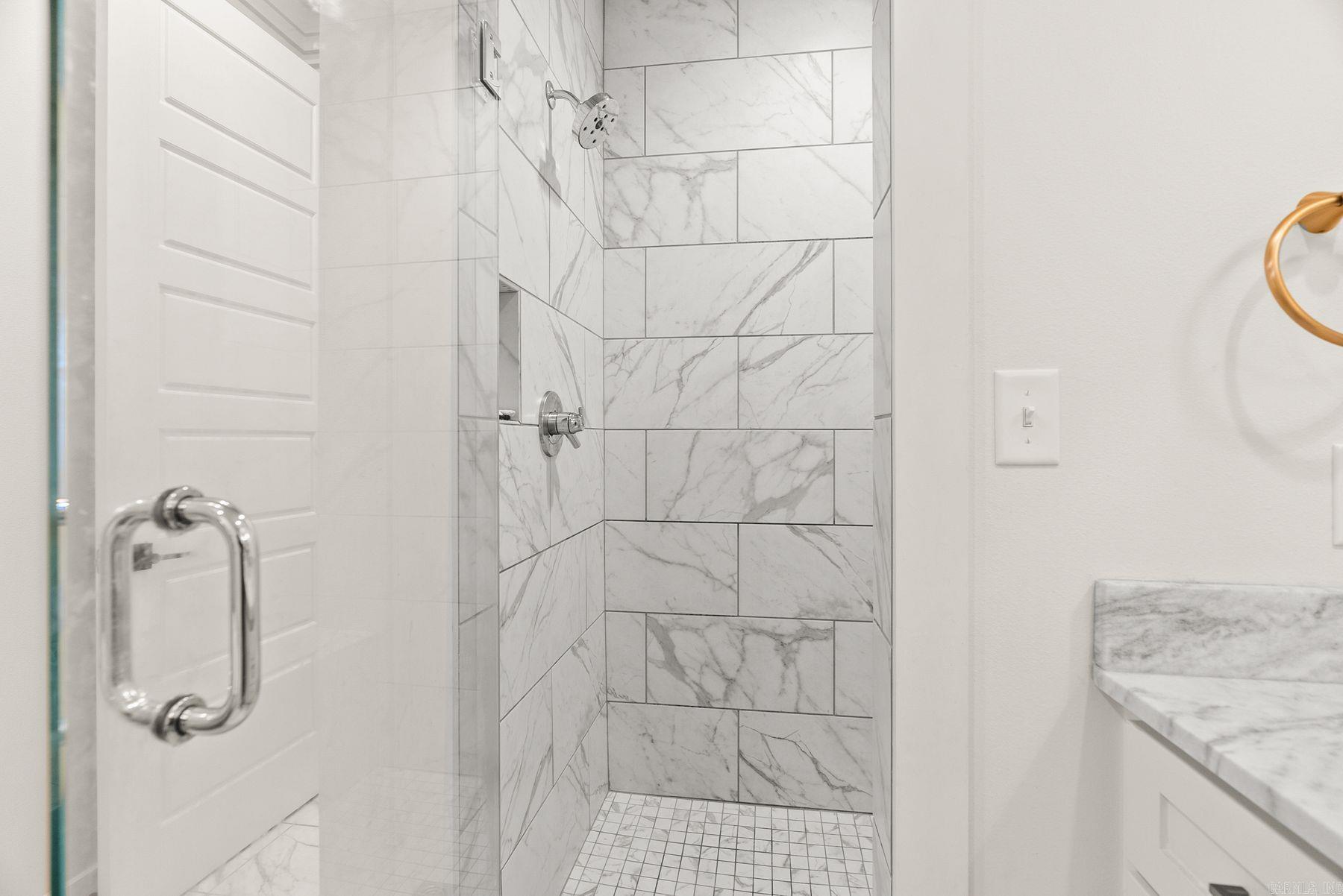 CREEKSIDE ADDN - Residential