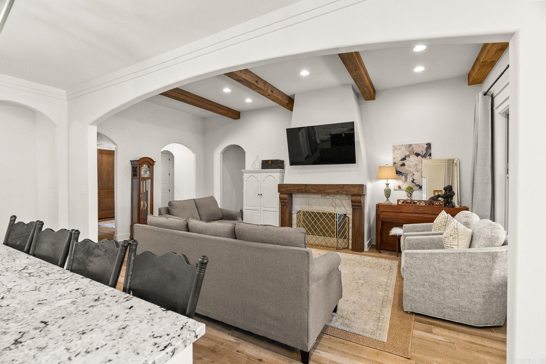 CREEKSIDE ADDN - Residential