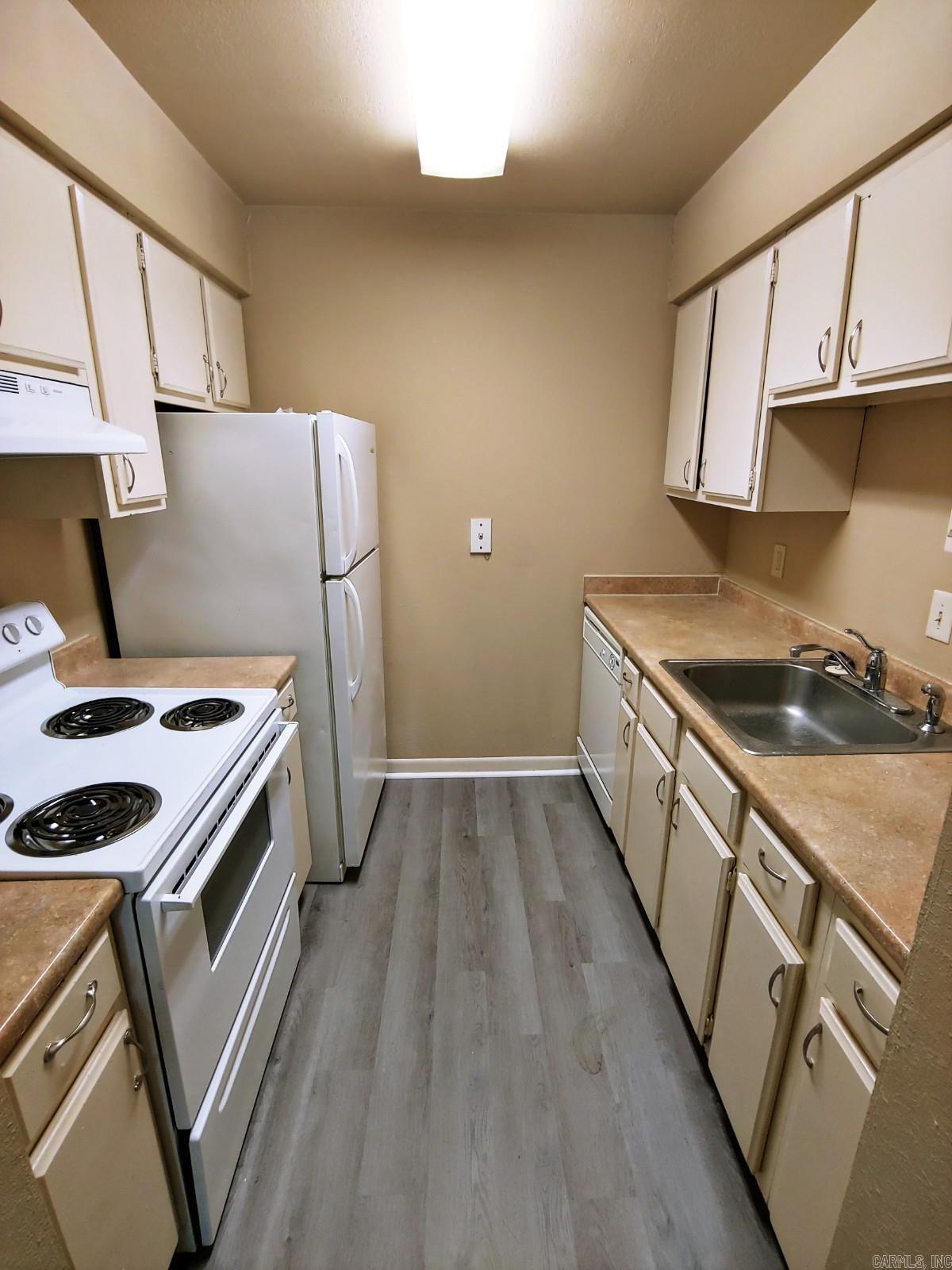 Plunkett 2nd - Residential Lease