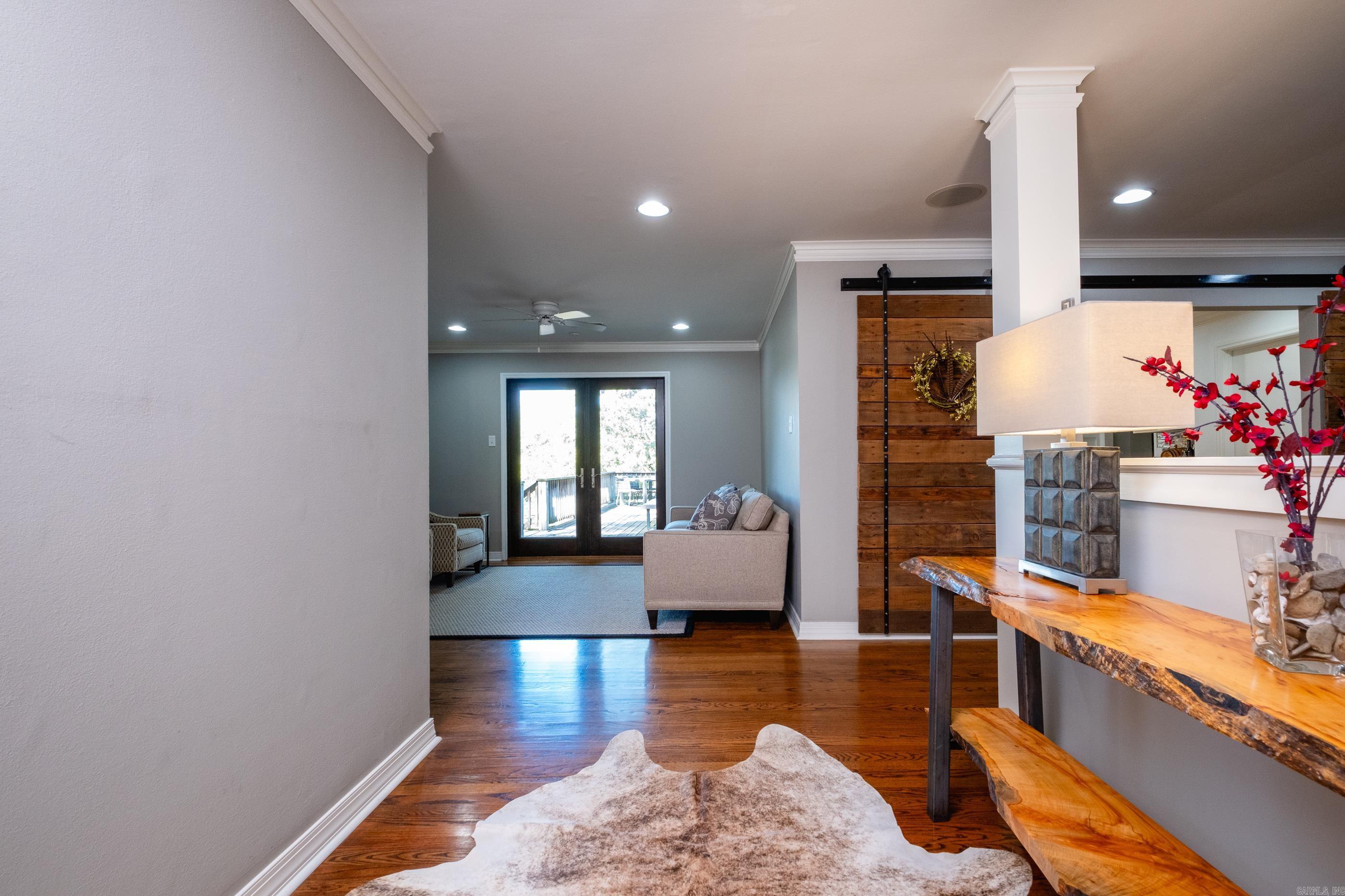 KINGWOOD PLACE - Residential