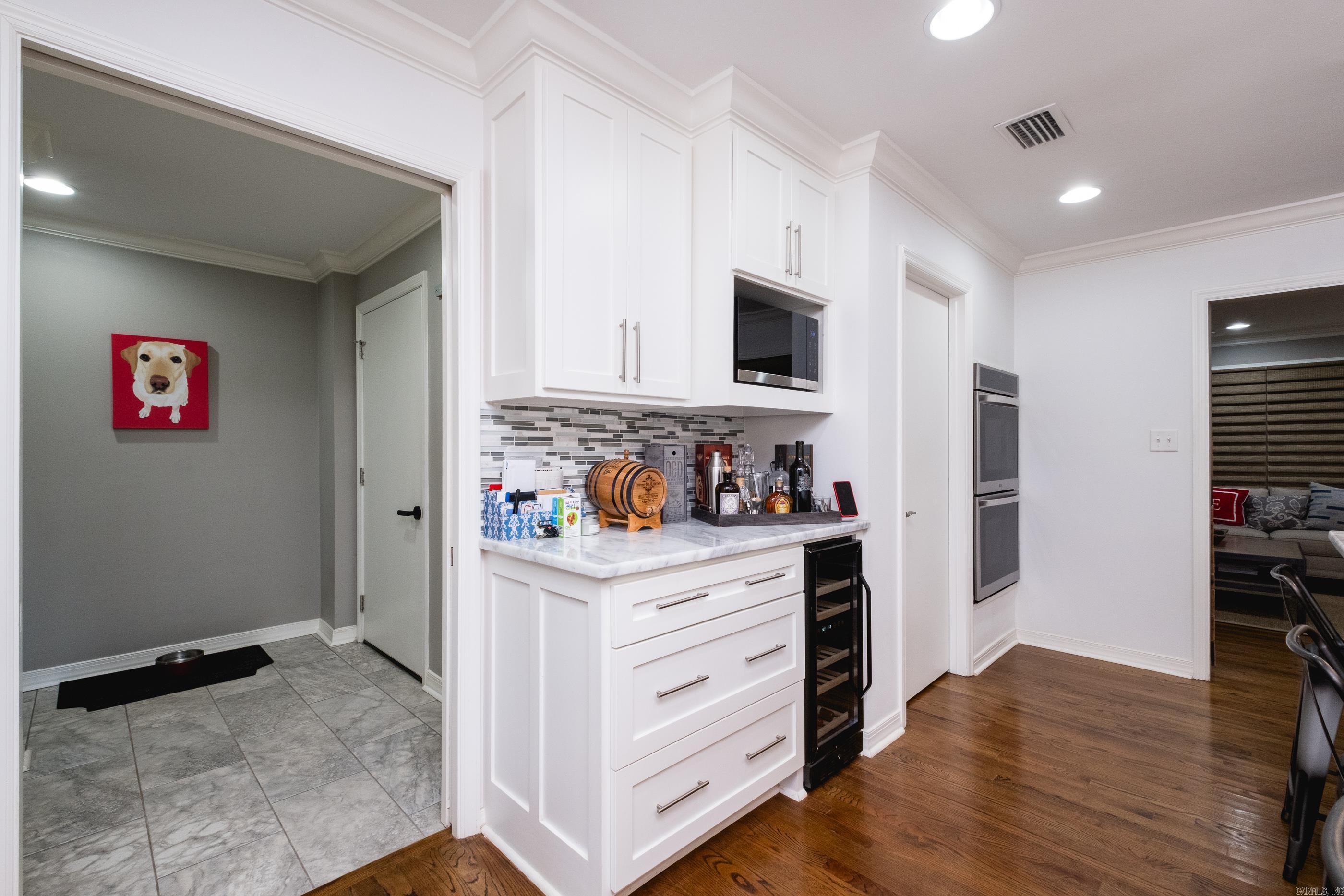 KINGWOOD PLACE - Residential