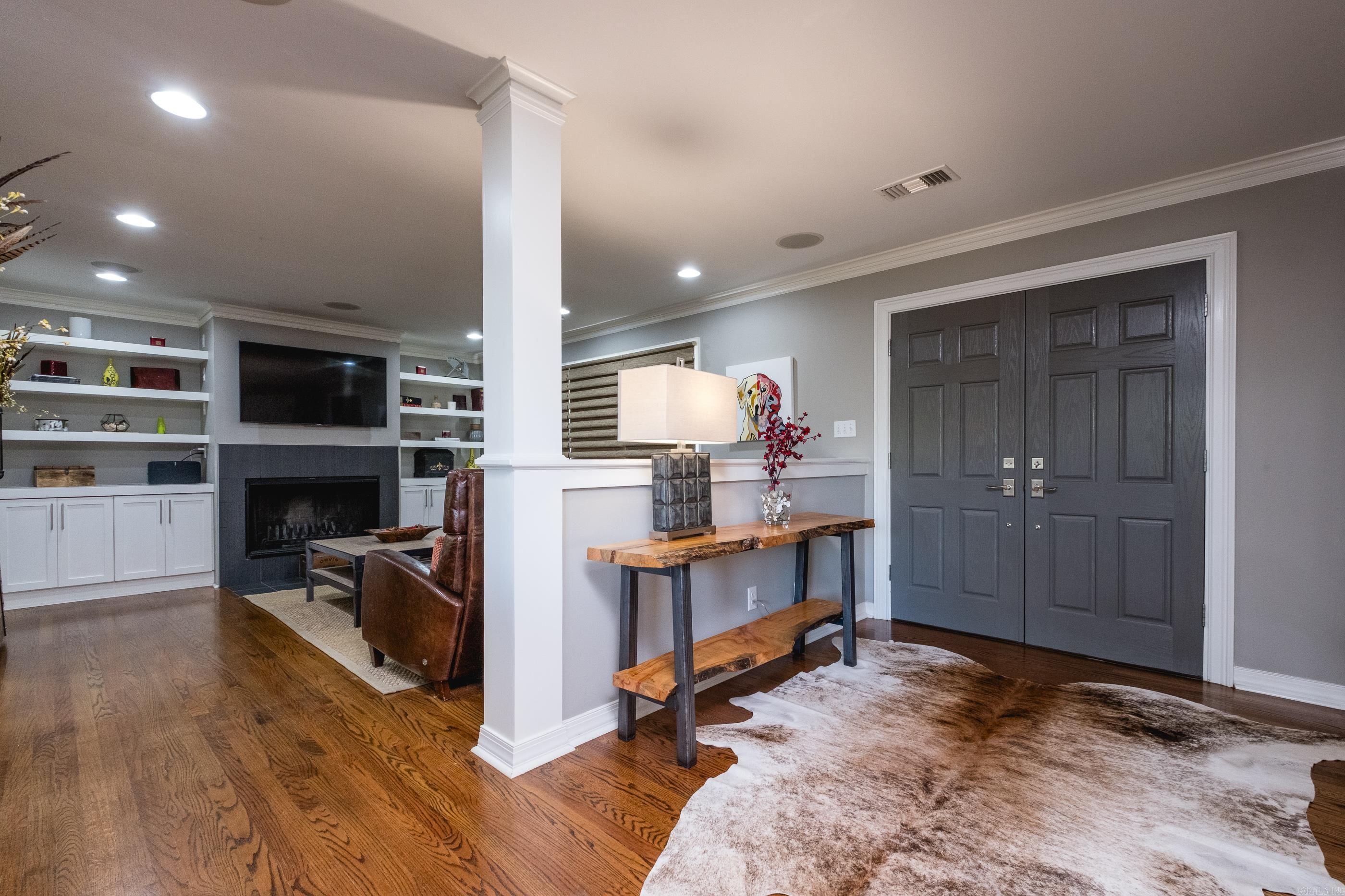 KINGWOOD PLACE - Residential