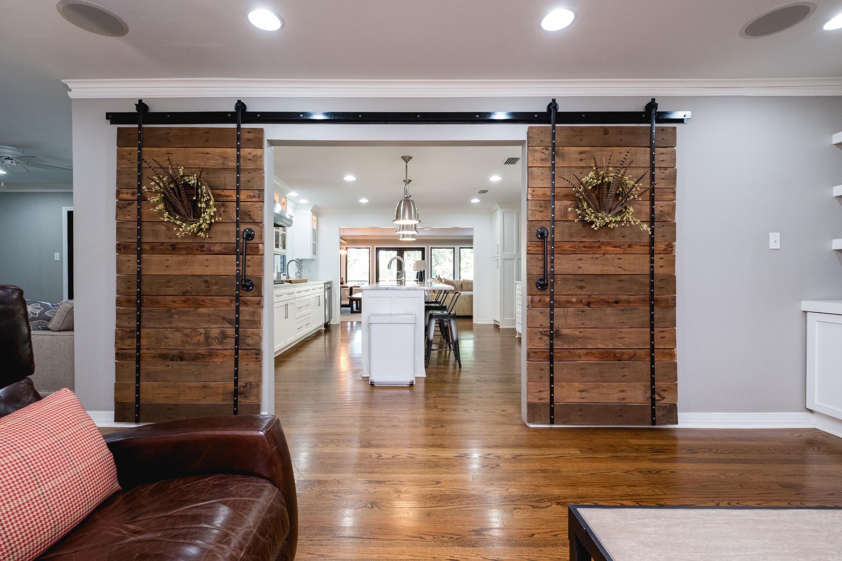 KINGWOOD PLACE - Residential