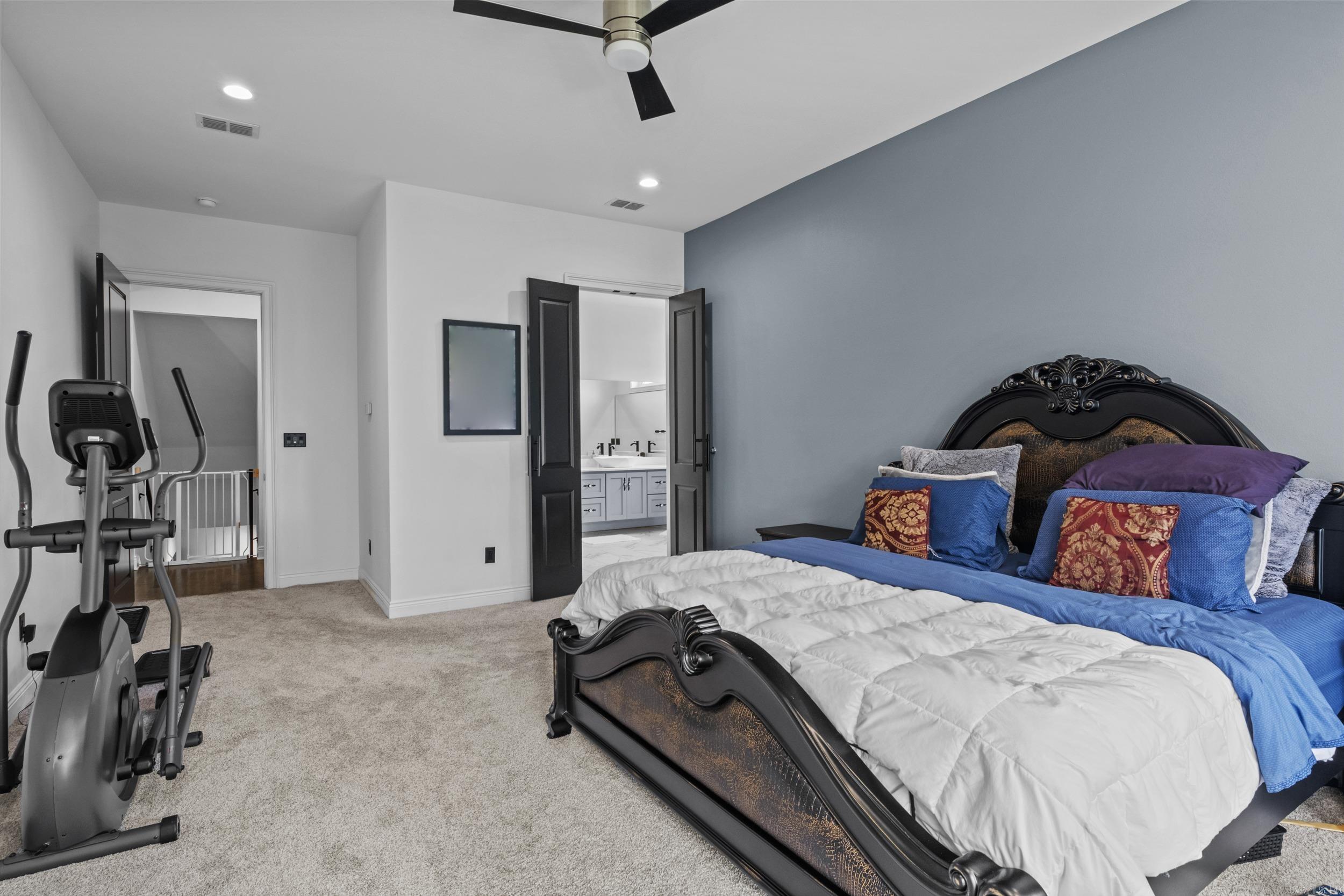 RIVER OAKS - Residential