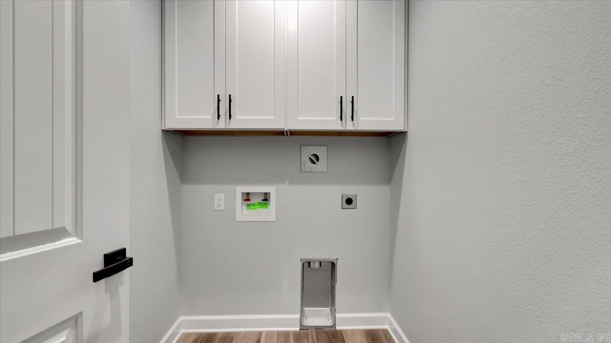 WAYMAKER WAY - Residential
