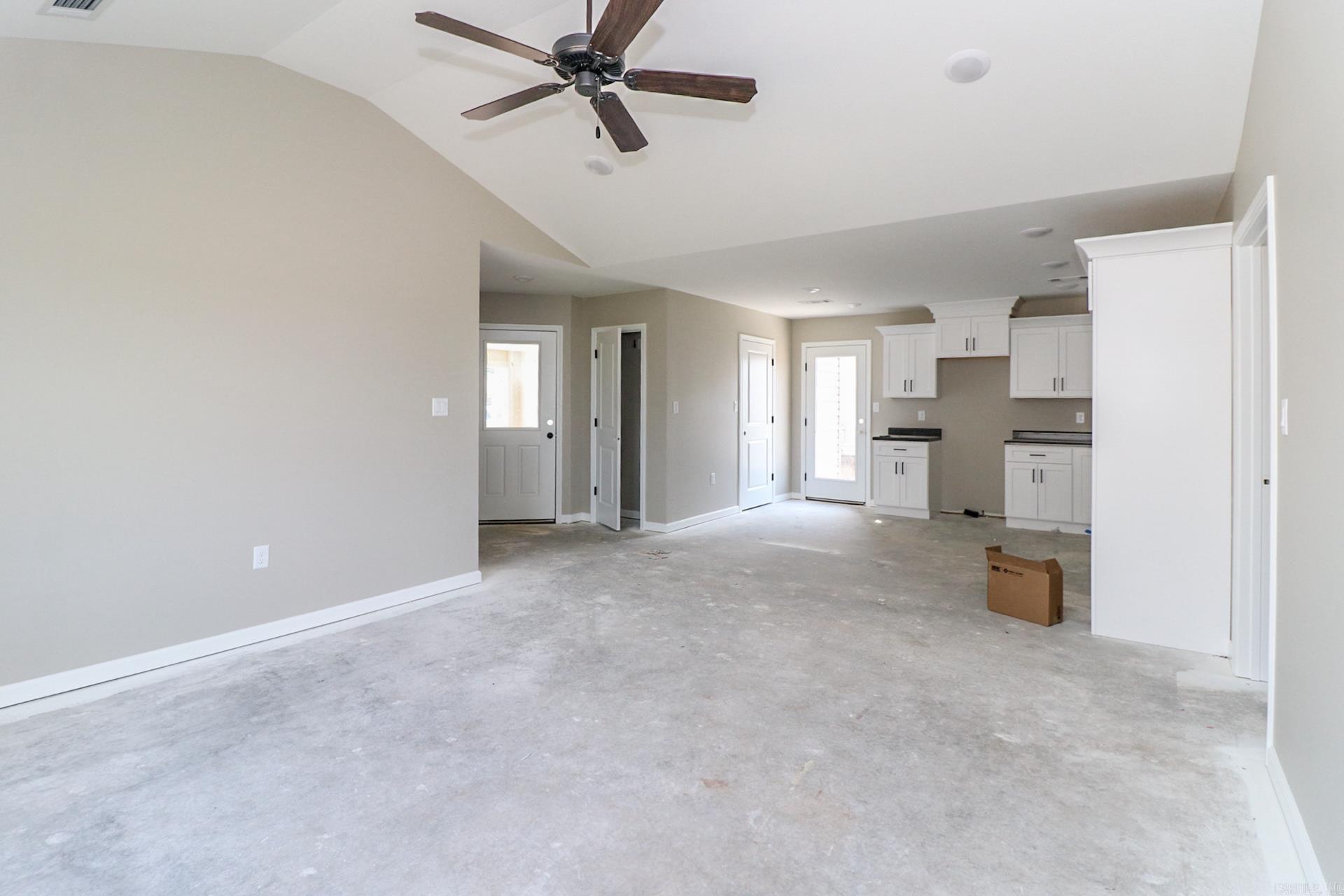 Lakewood Landing - Residential