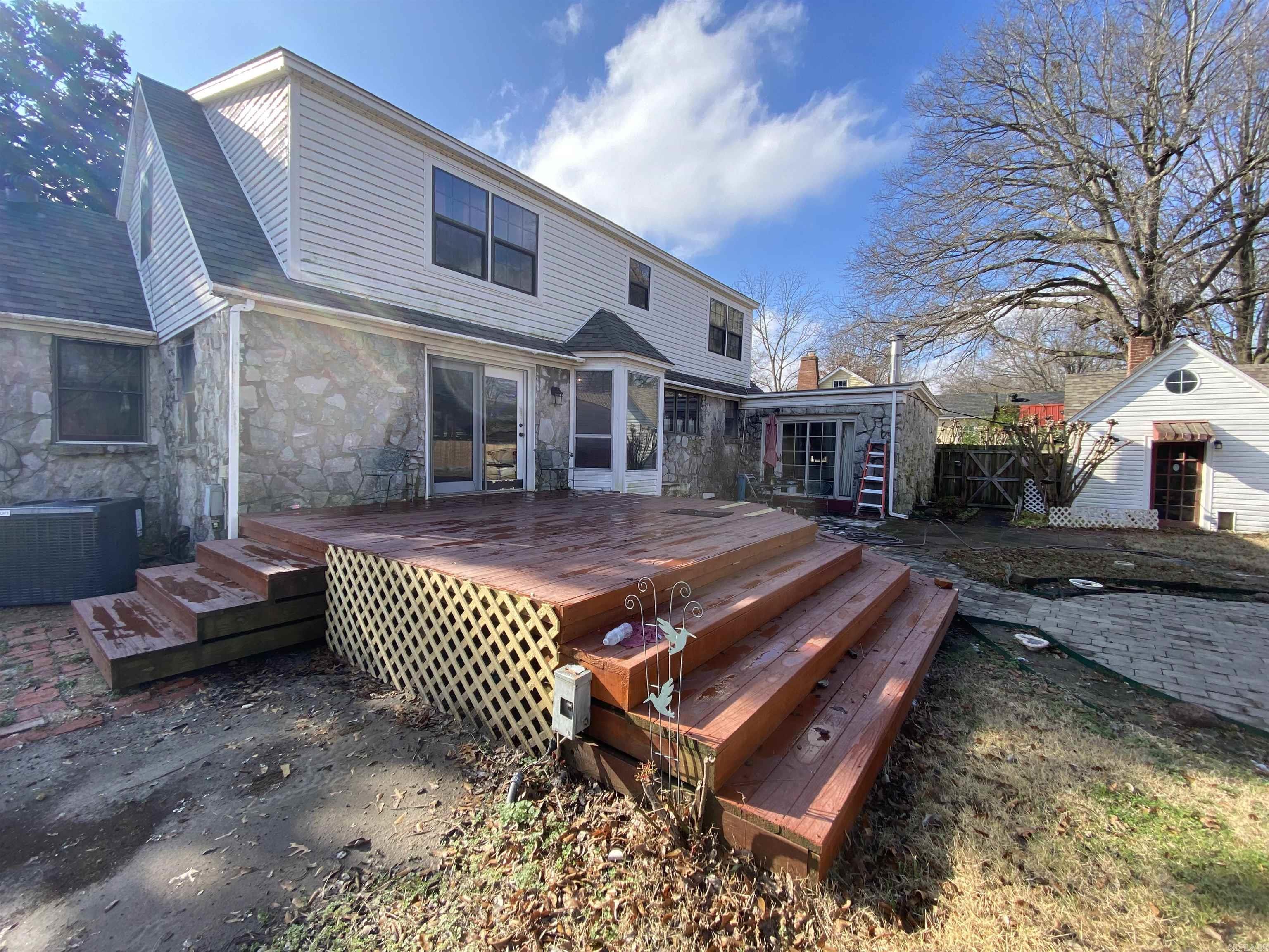 Metes & Bounds - Residential