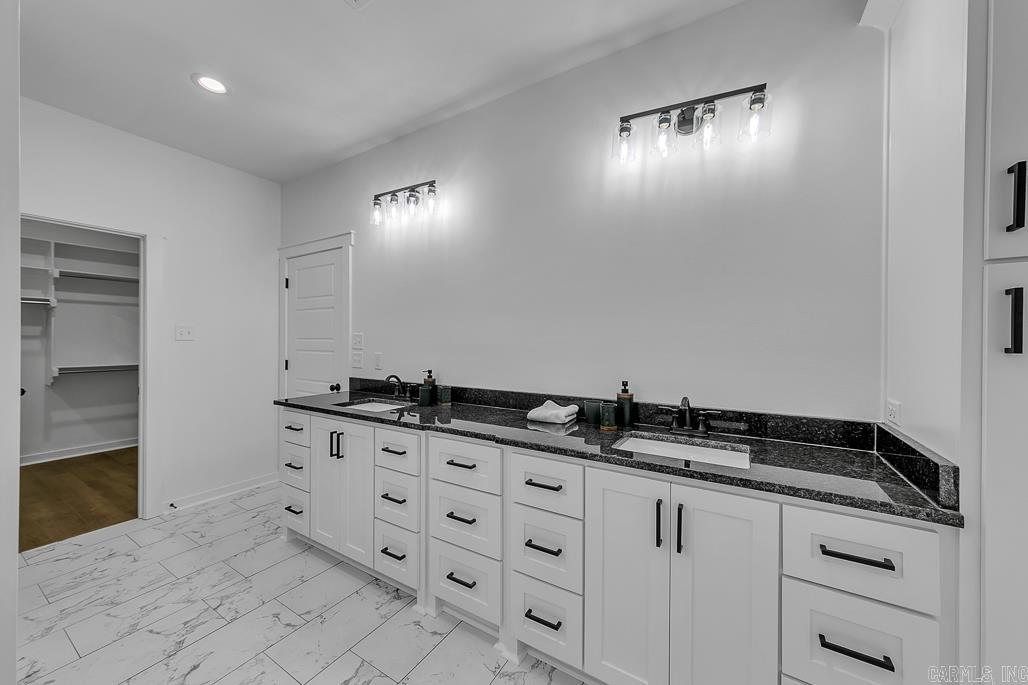 GREYSTONE - Residential