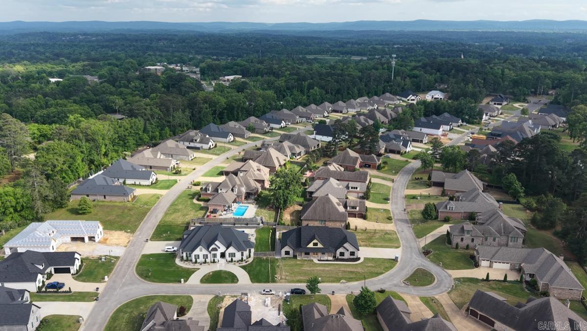 ARLINGTON PARK - Residential