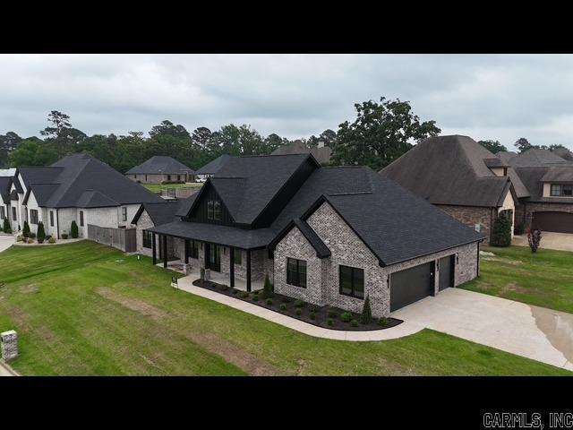 ARLINGTON PARK - Residential