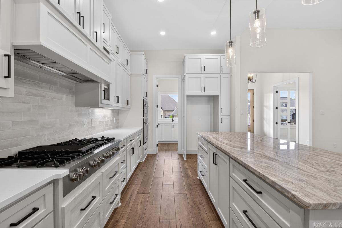 ARLINGTON PARK - Residential