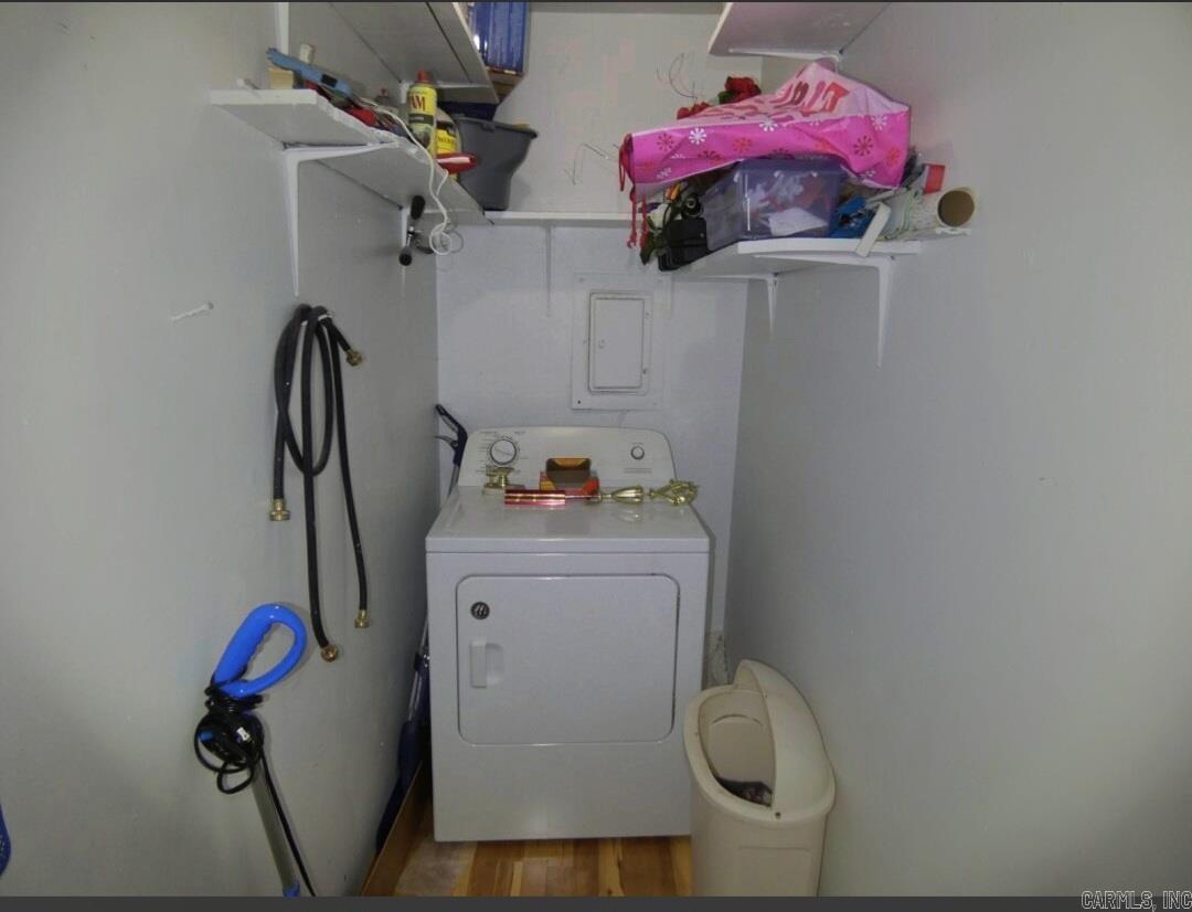 Lund and Hill - Residential