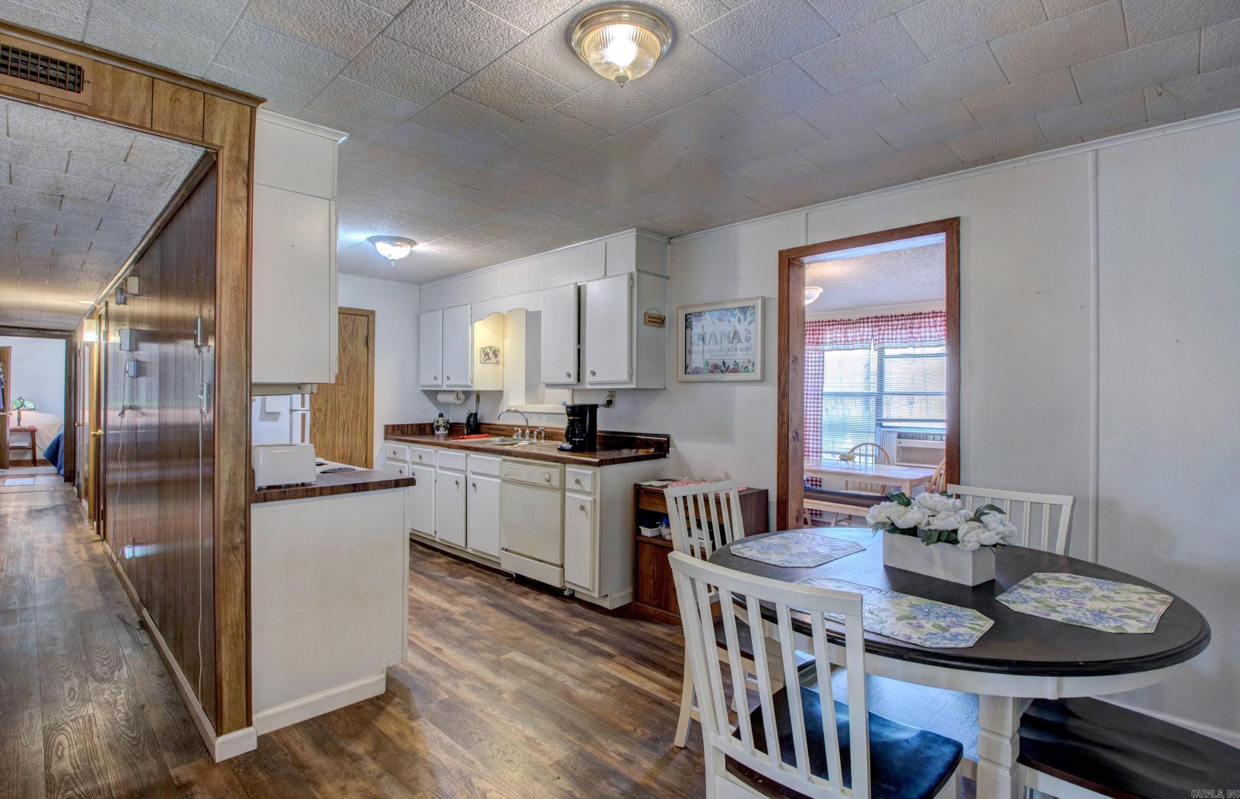 VIMY RIDGE - Residential