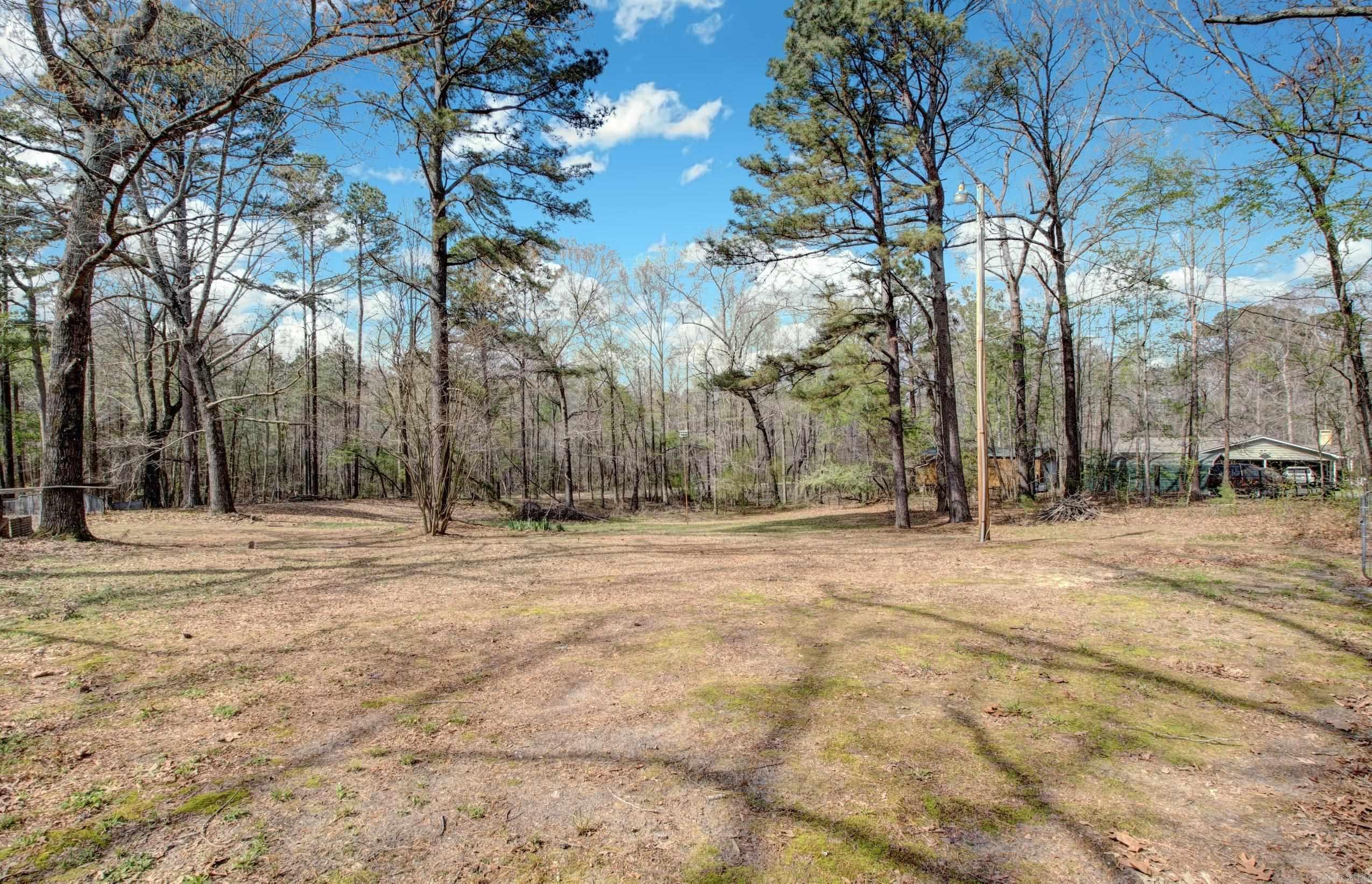 VIMY RIDGE - Residential