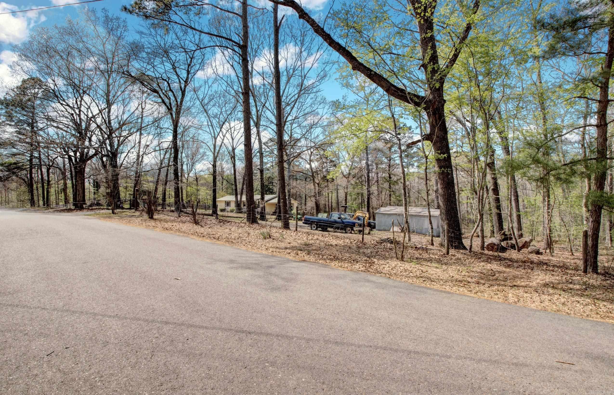 VIMY RIDGE - Residential