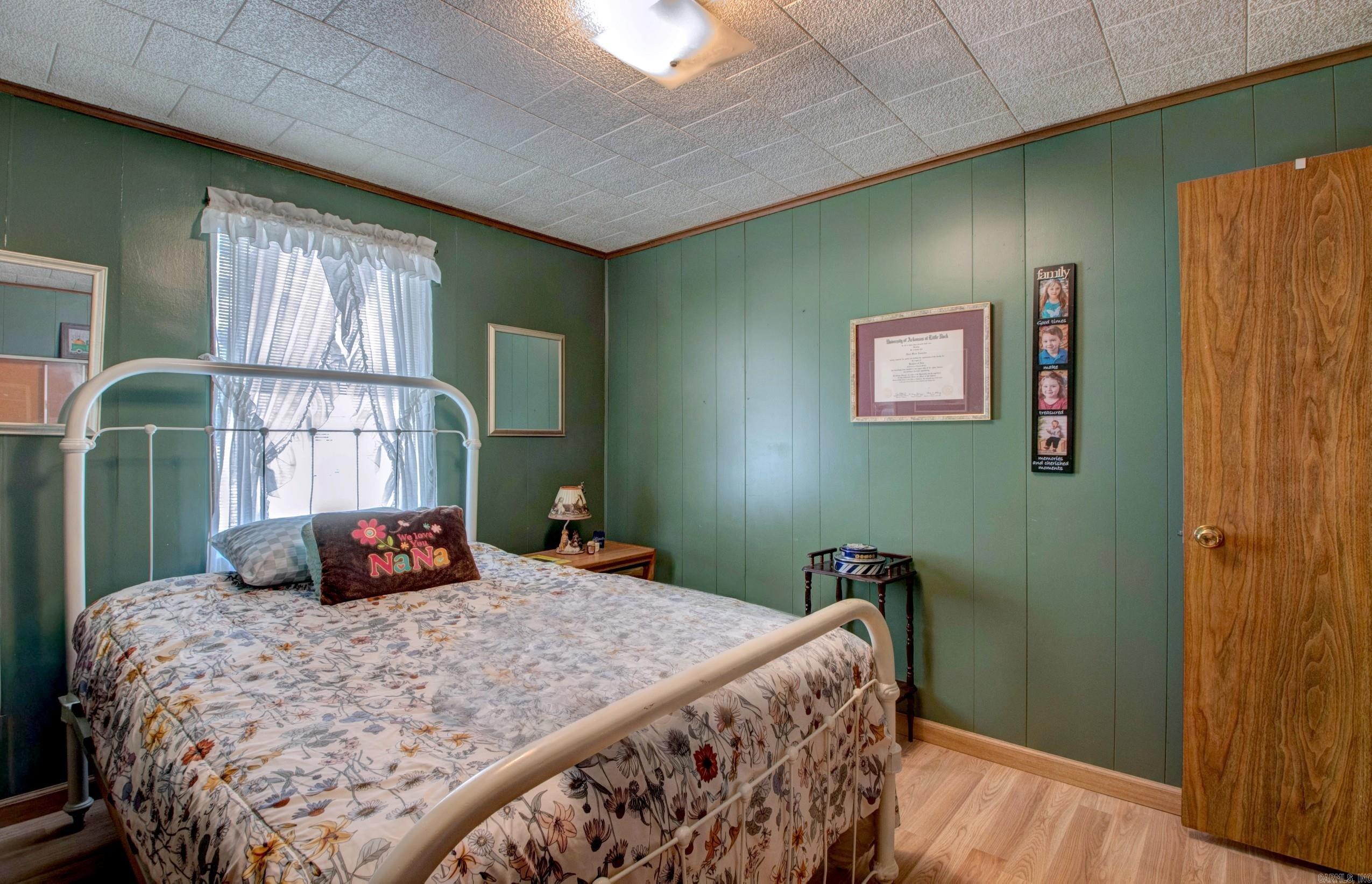 VIMY RIDGE - Residential