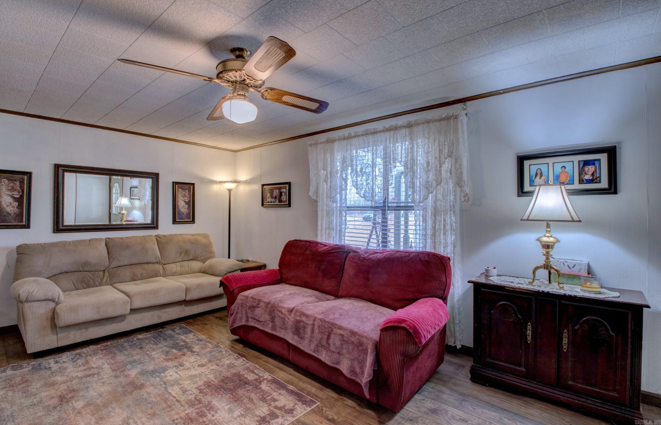 VIMY RIDGE - Residential