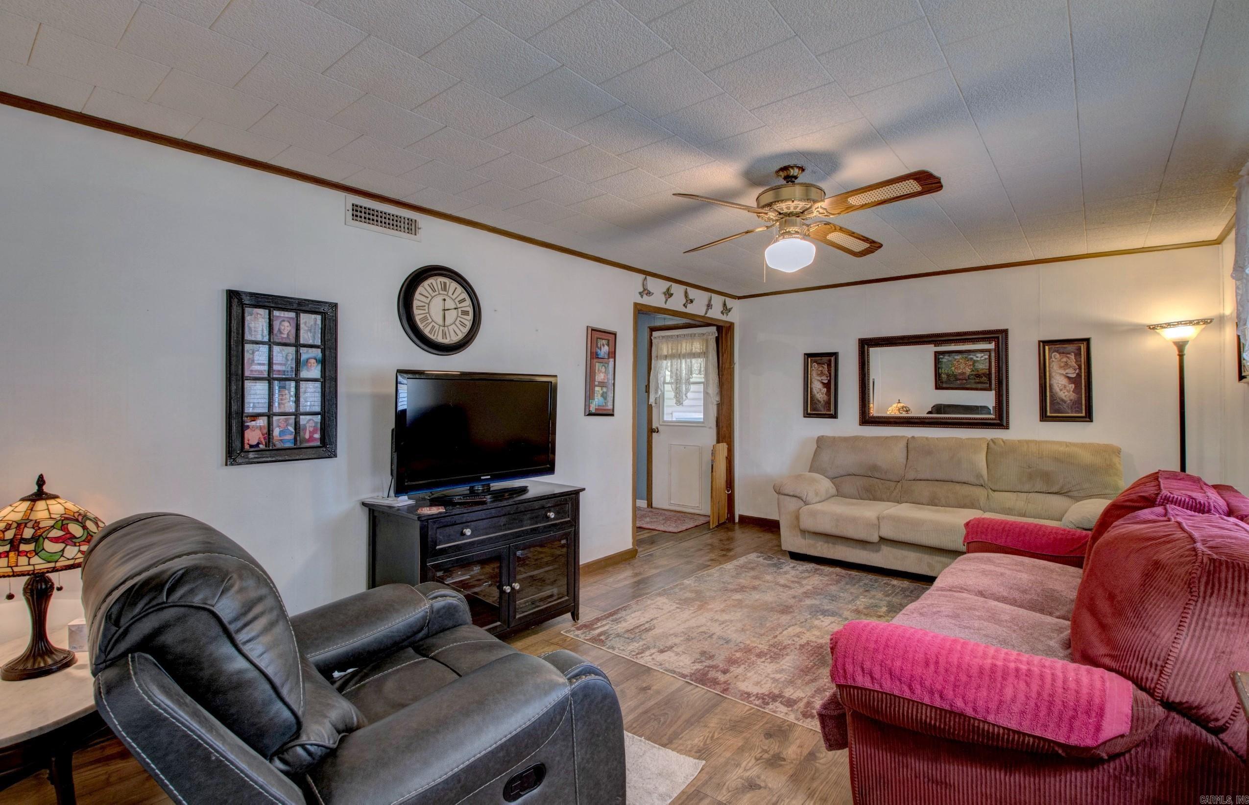 VIMY RIDGE - Residential