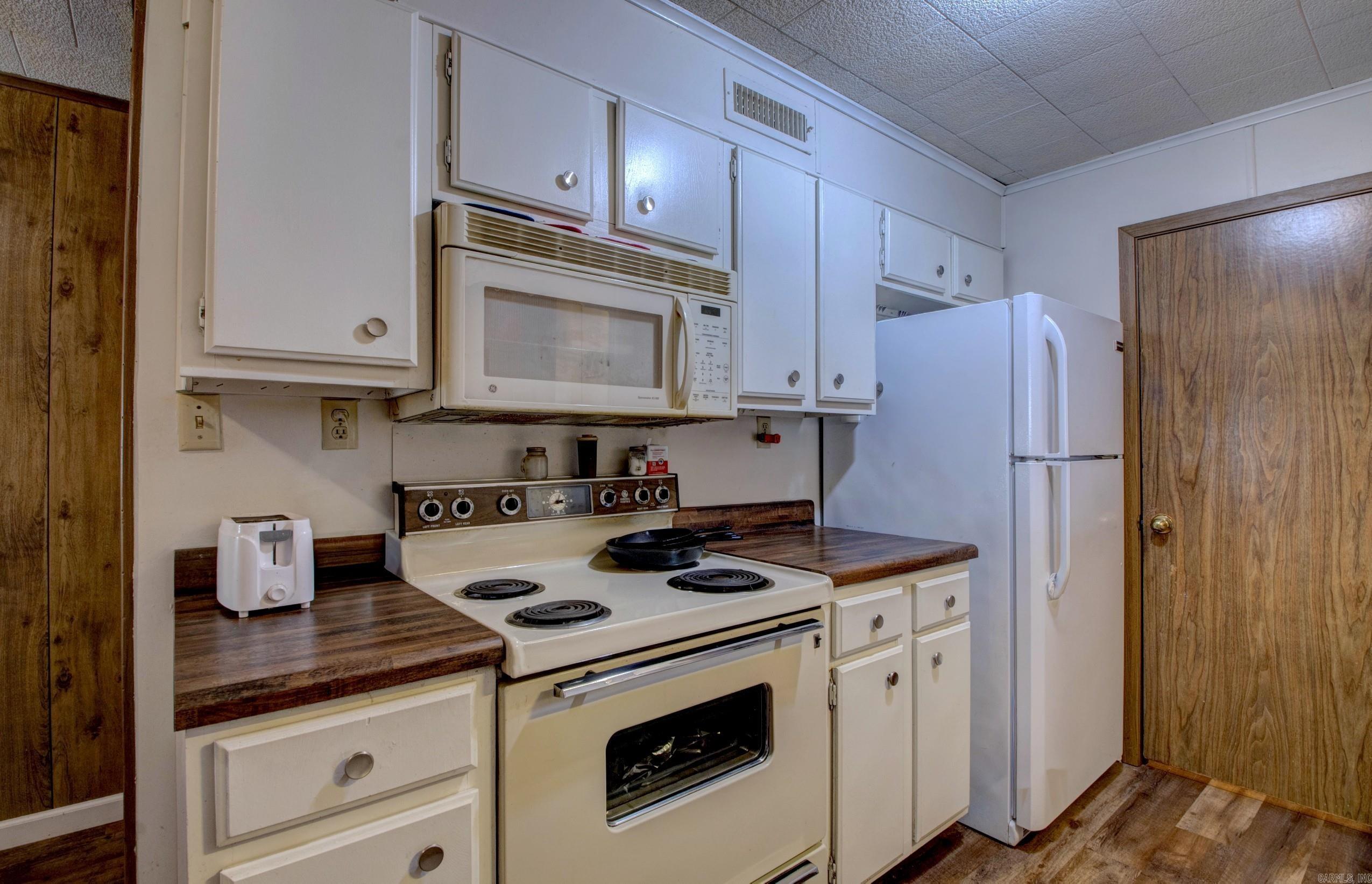 VIMY RIDGE - Residential