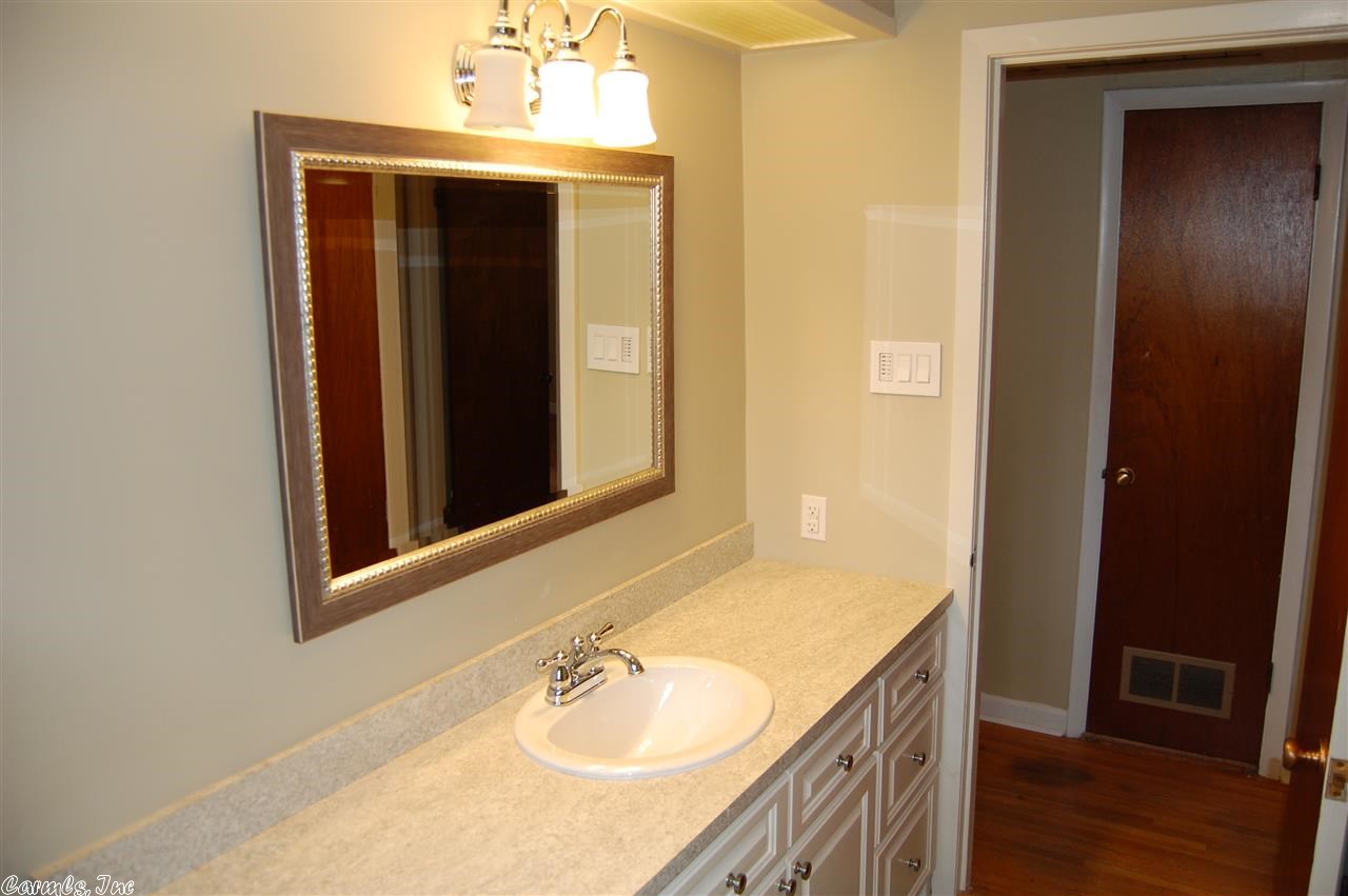 Markham Manor - Residential