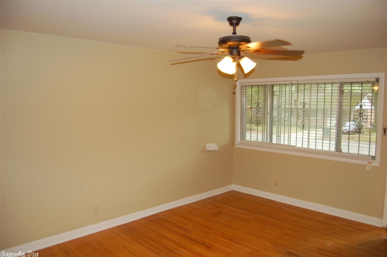 Markham Manor - Residential