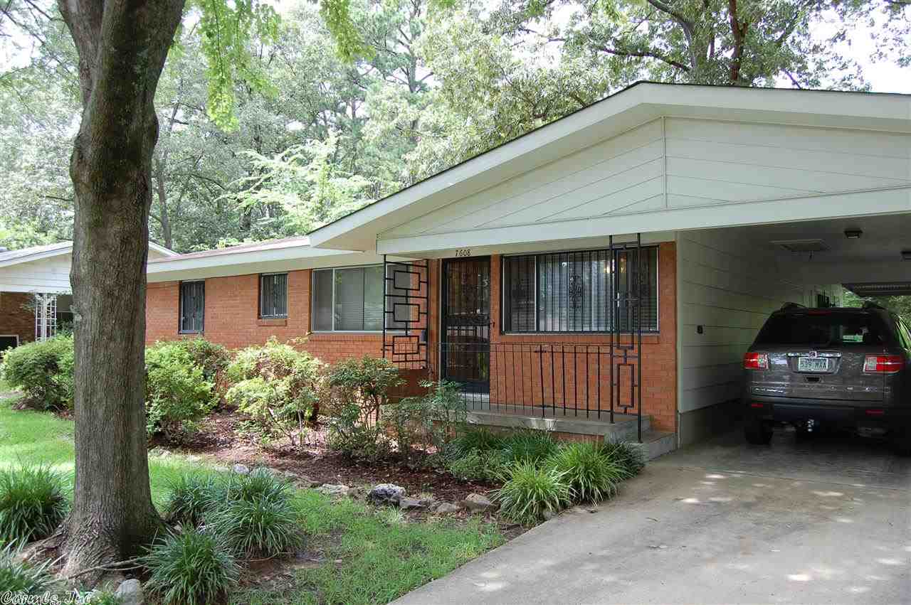 Markham Manor - Residential