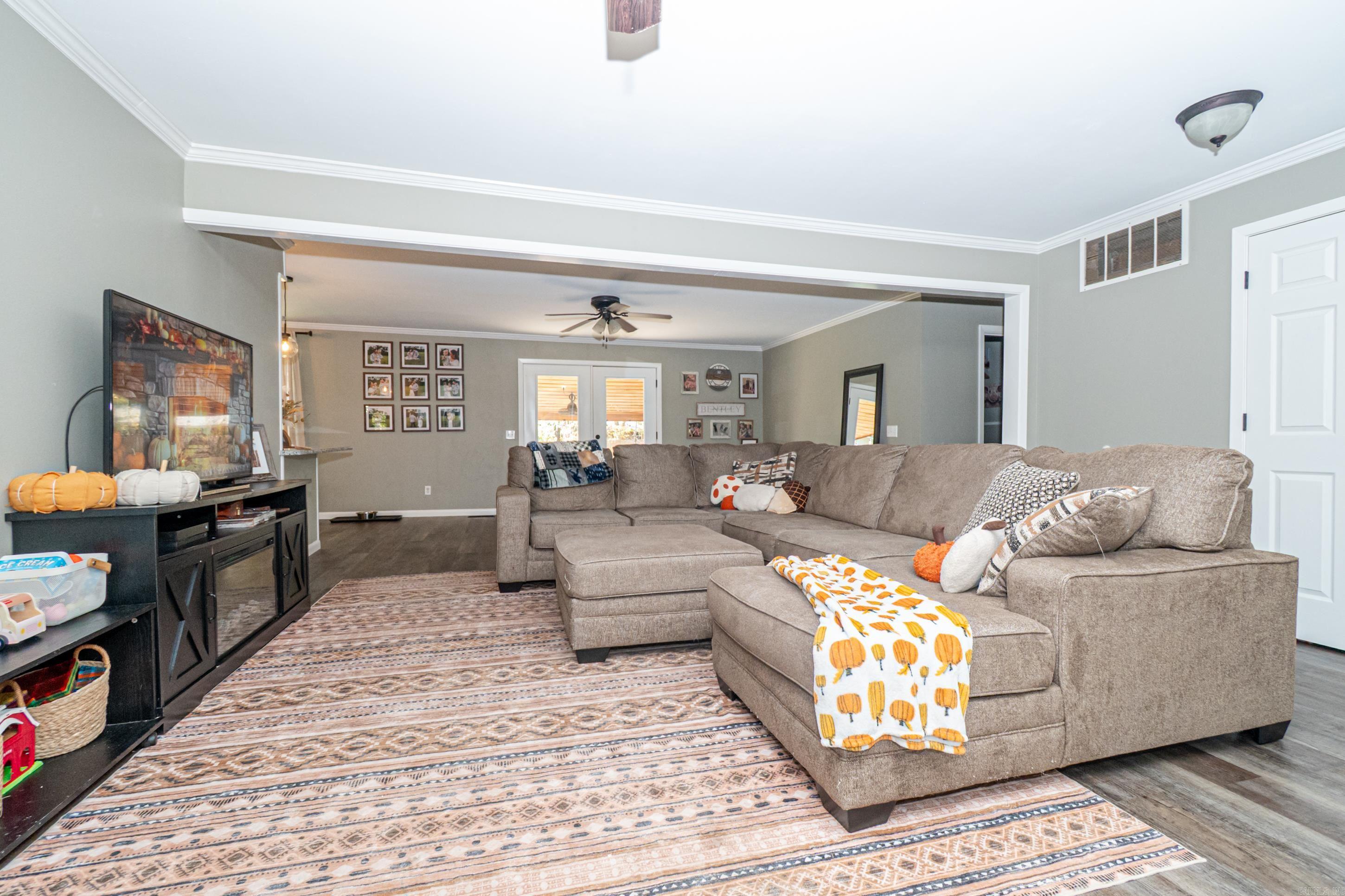 CROSSETT ORIGINAL - Residential