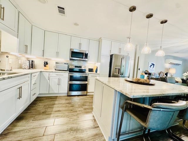 CREE THIRD - Residential