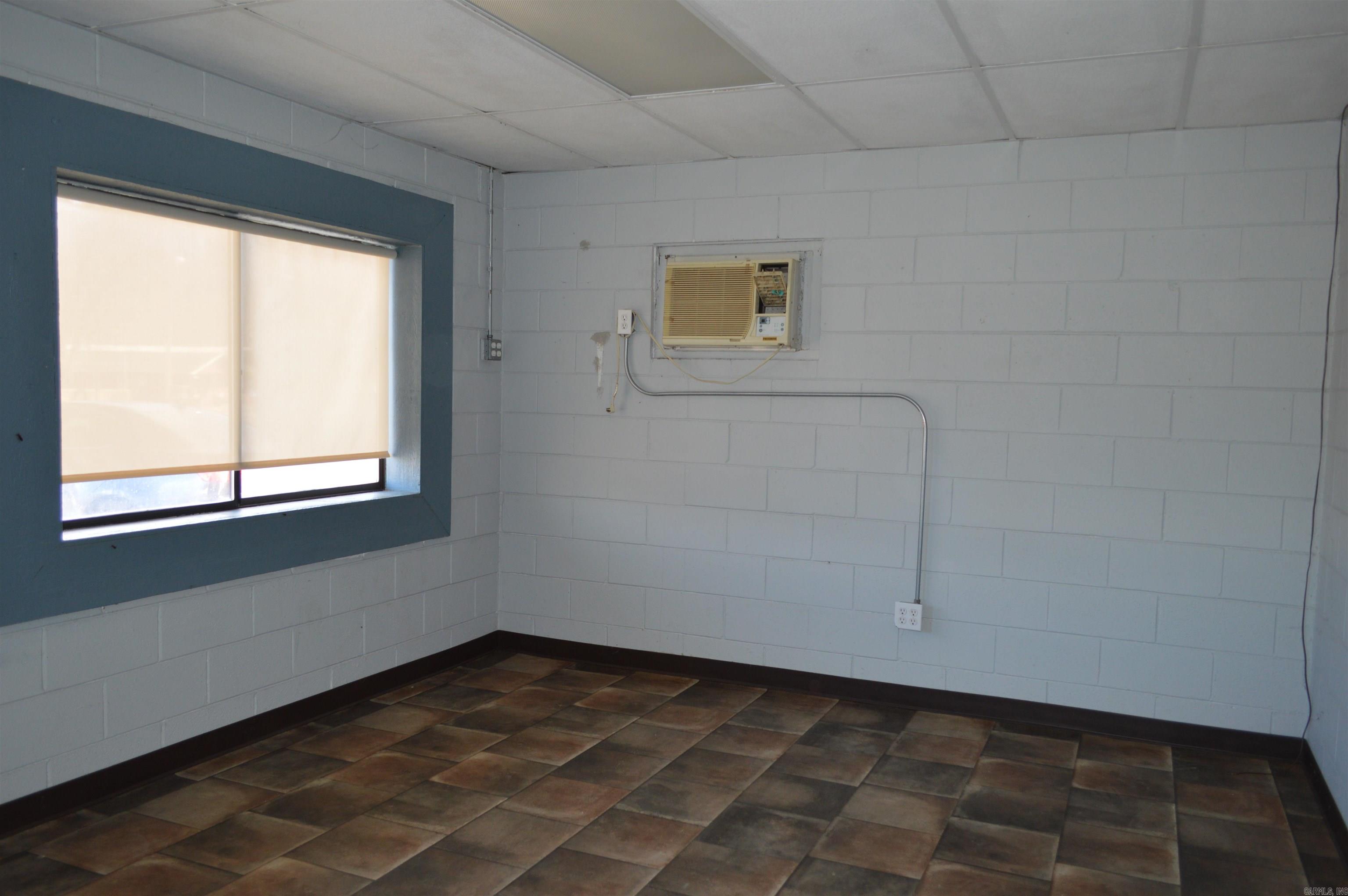 Depot - Commercial Sale