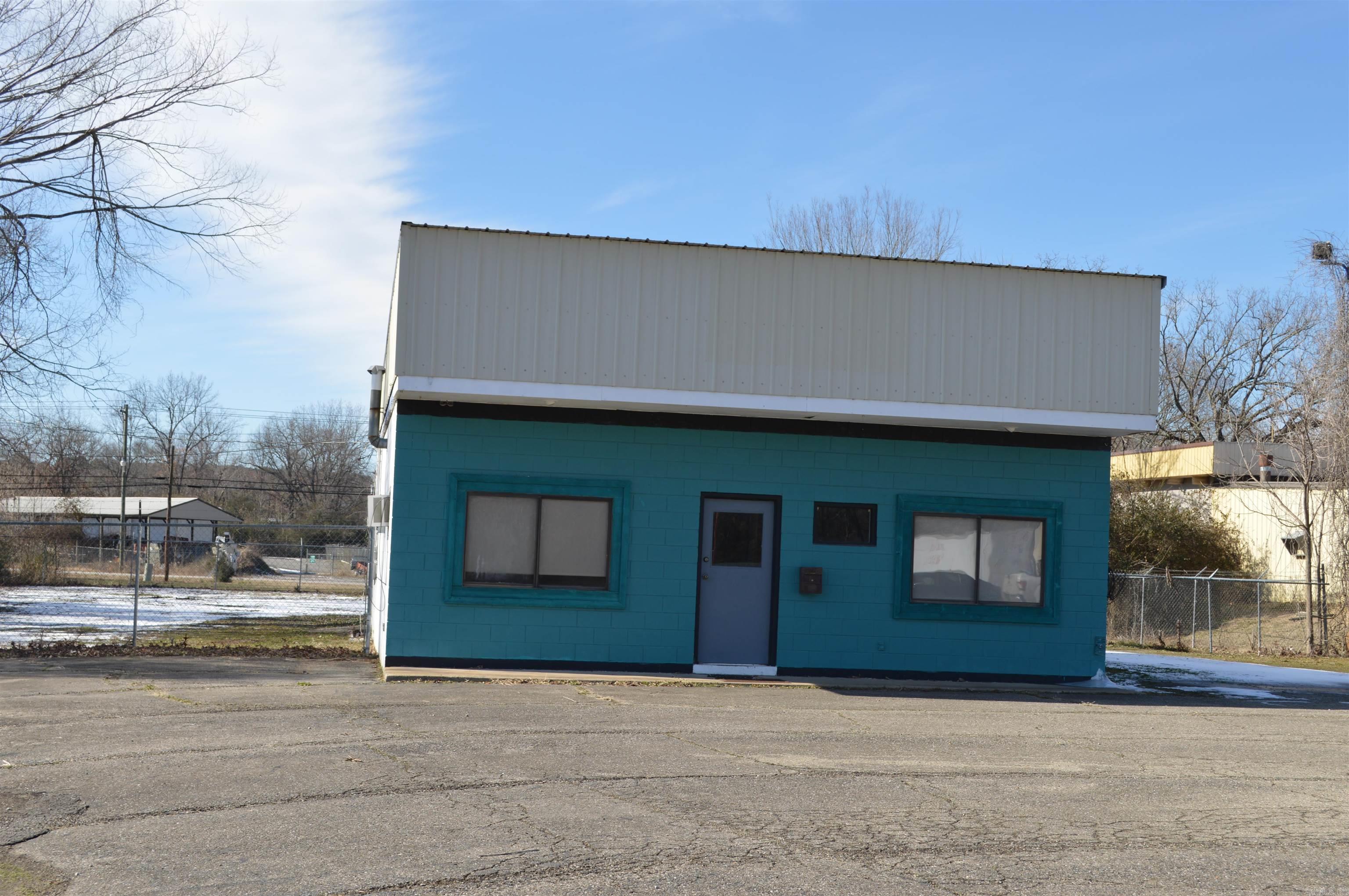 Depot - Commercial Sale