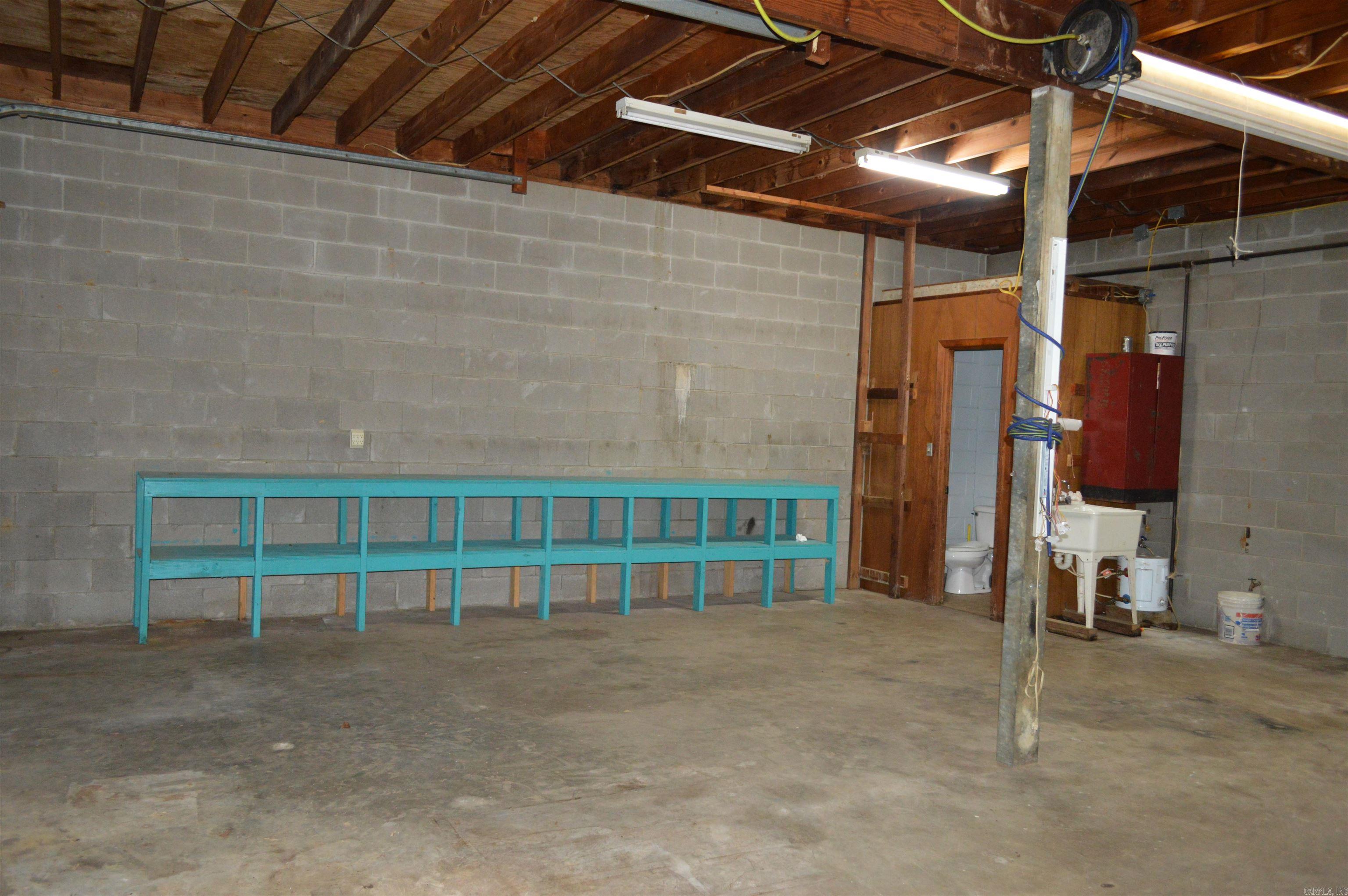 Depot - Commercial Sale