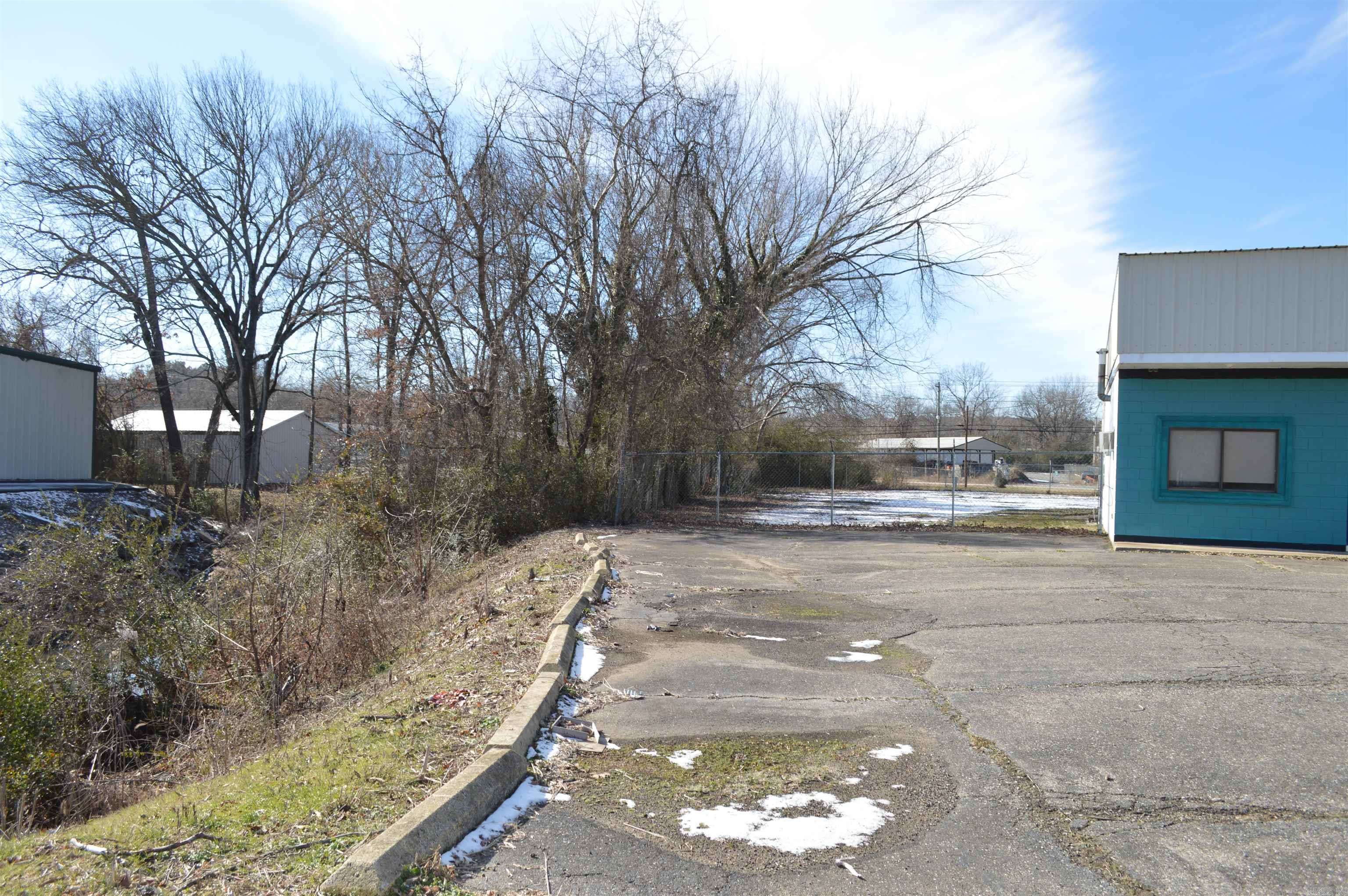 Depot - Commercial Sale