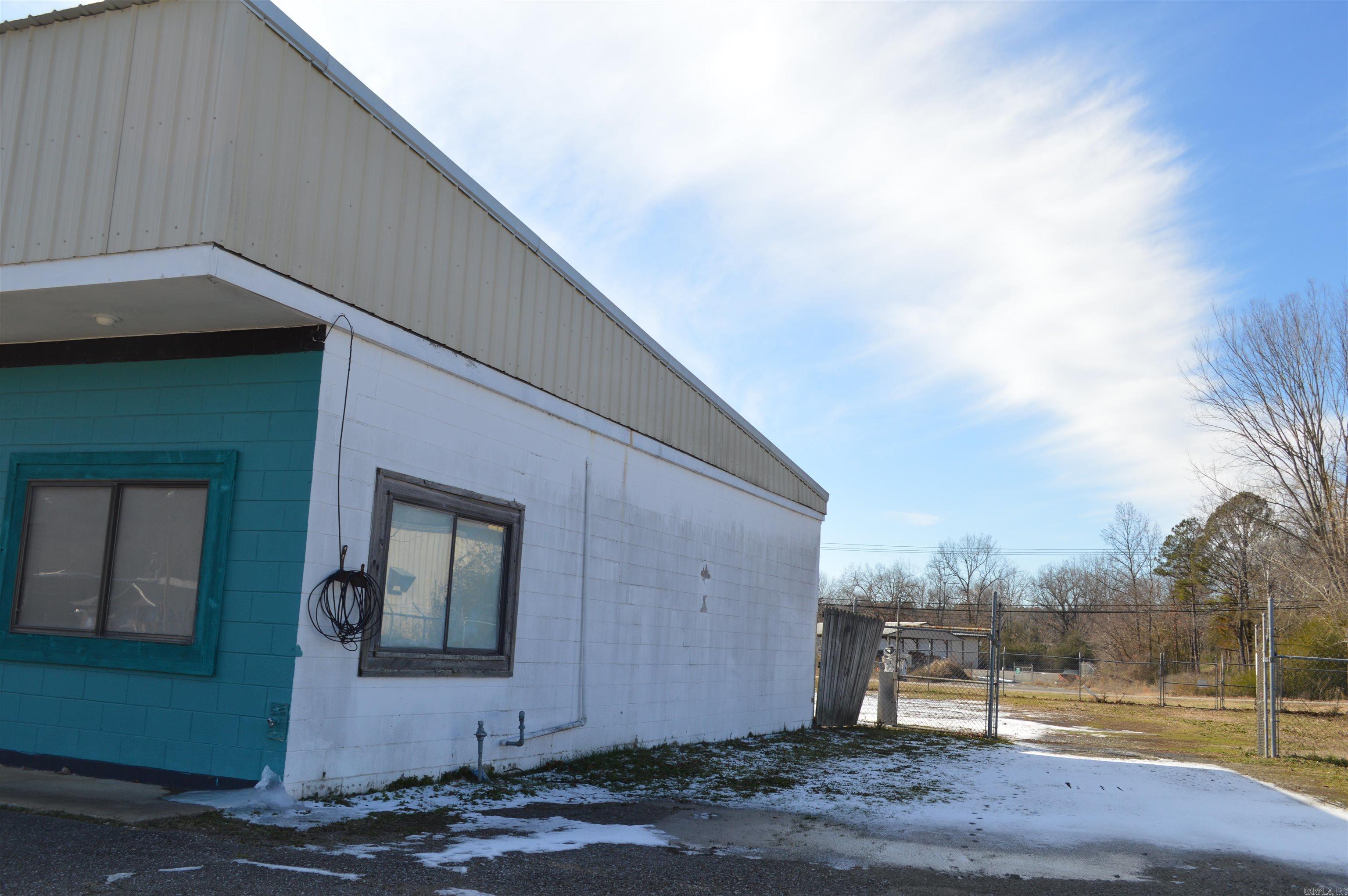 Depot - Commercial Sale