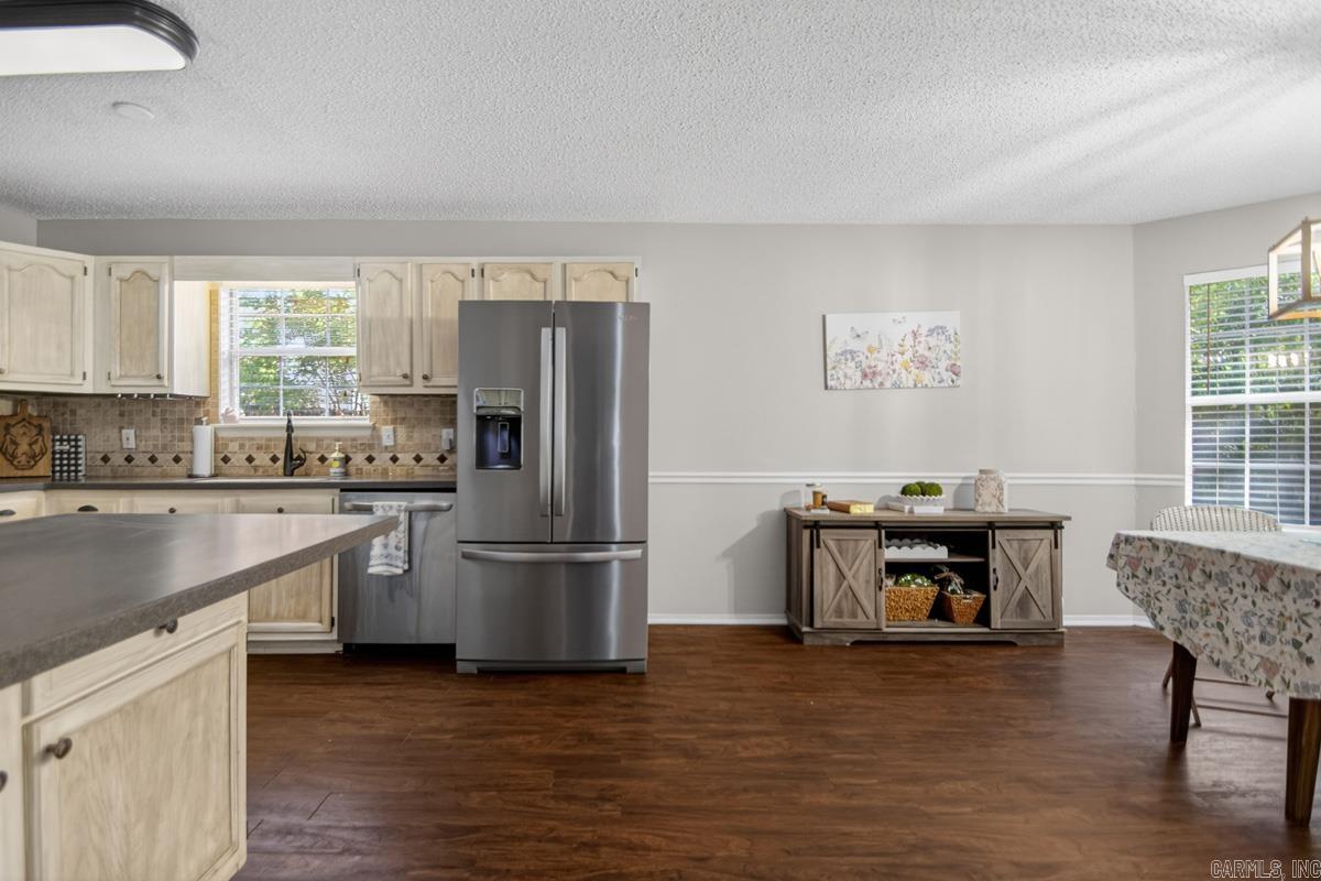 EAGLE POINT - Residential