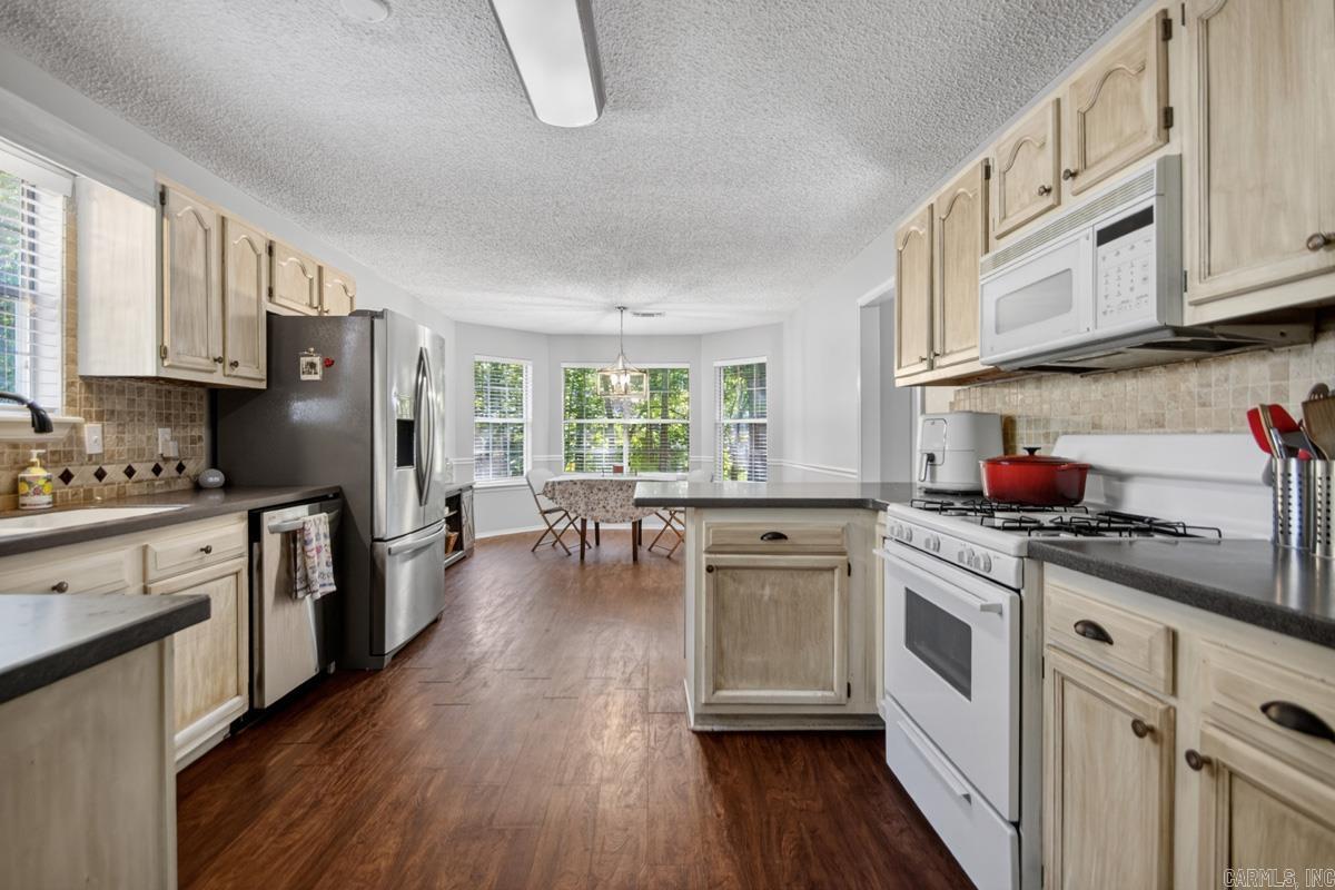 EAGLE POINT - Residential