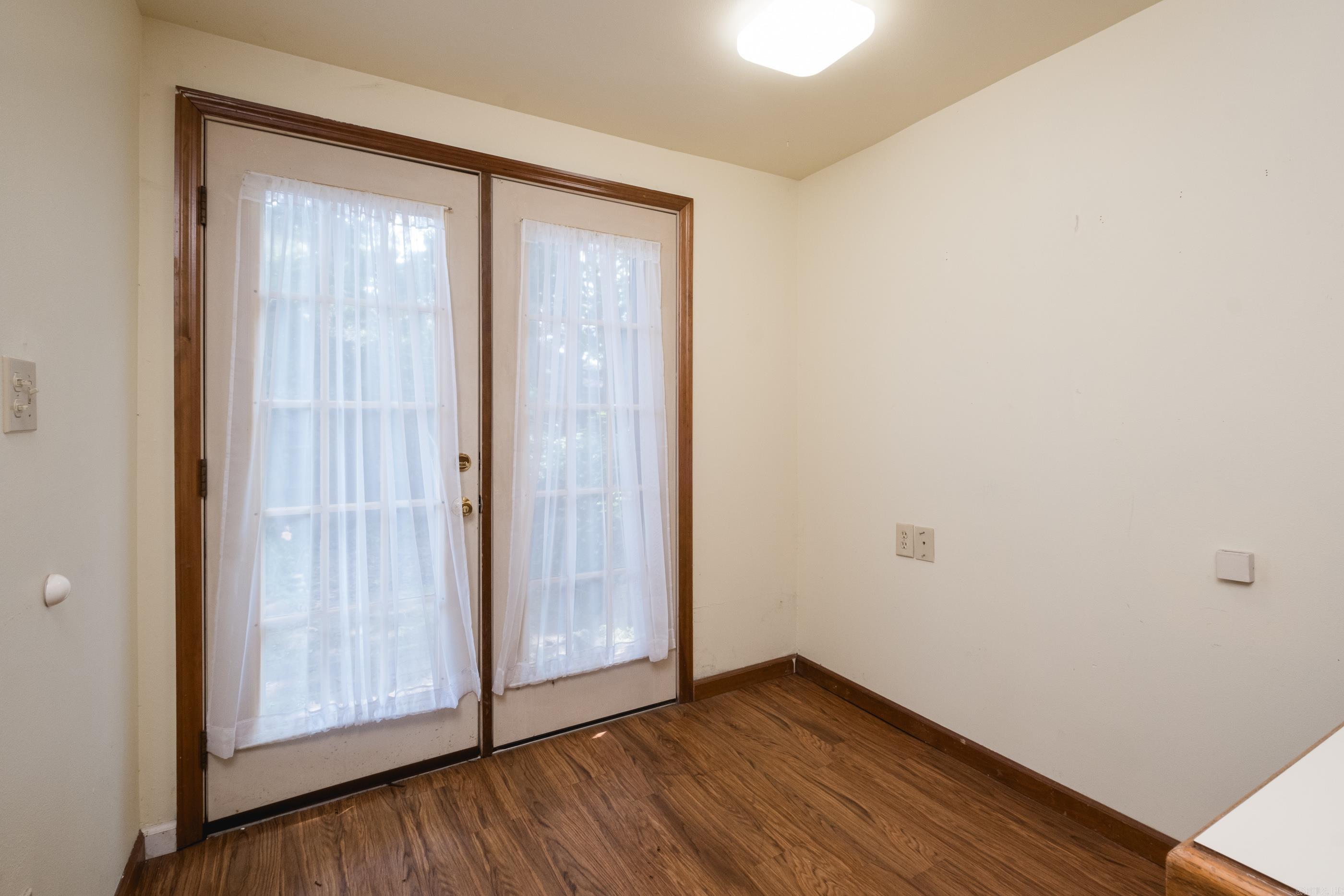 PULASKI HEIGHTS - Residential